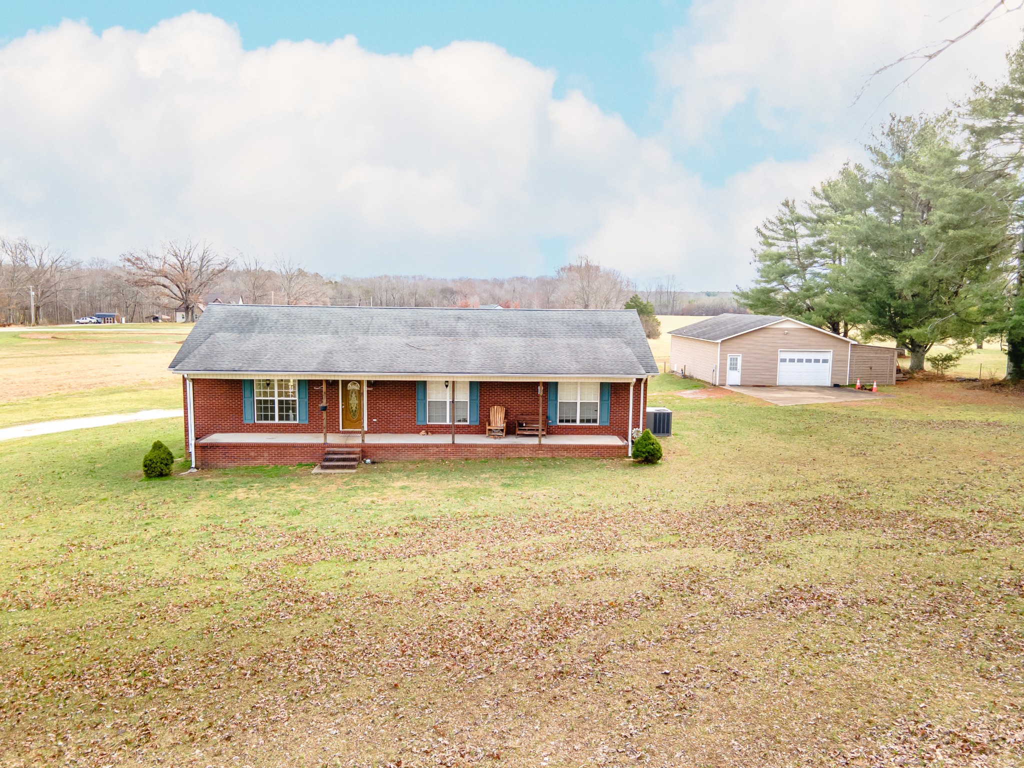 78 Lovers Ln Property Photo 4