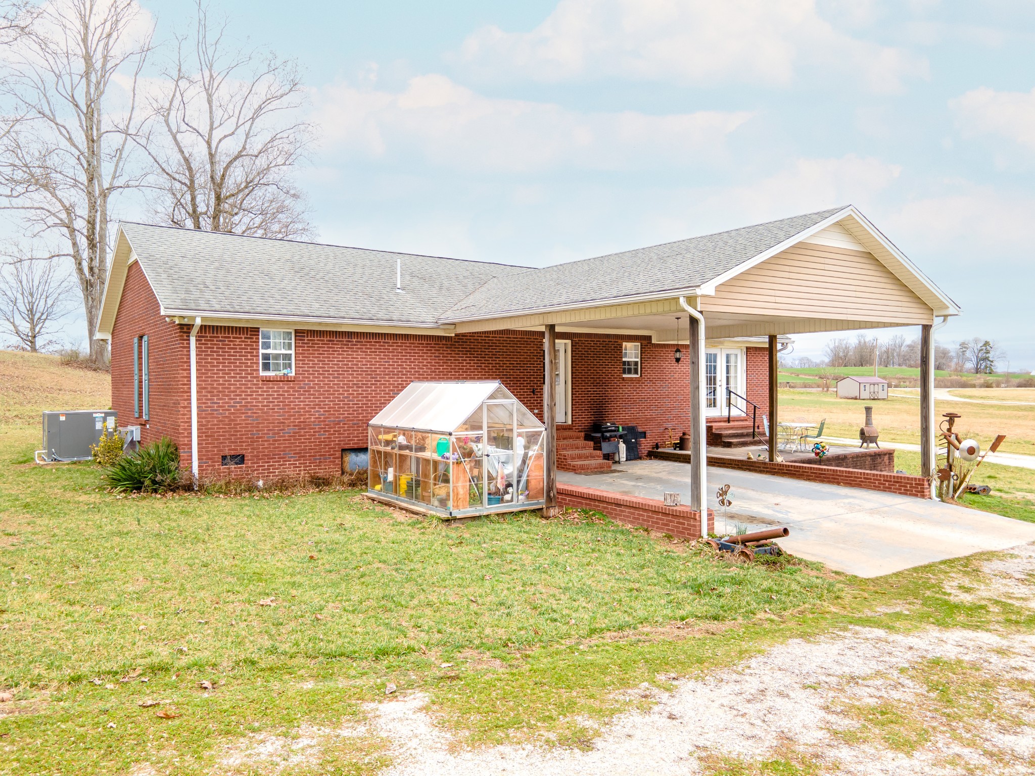 78 Lovers Ln Property Photo 17