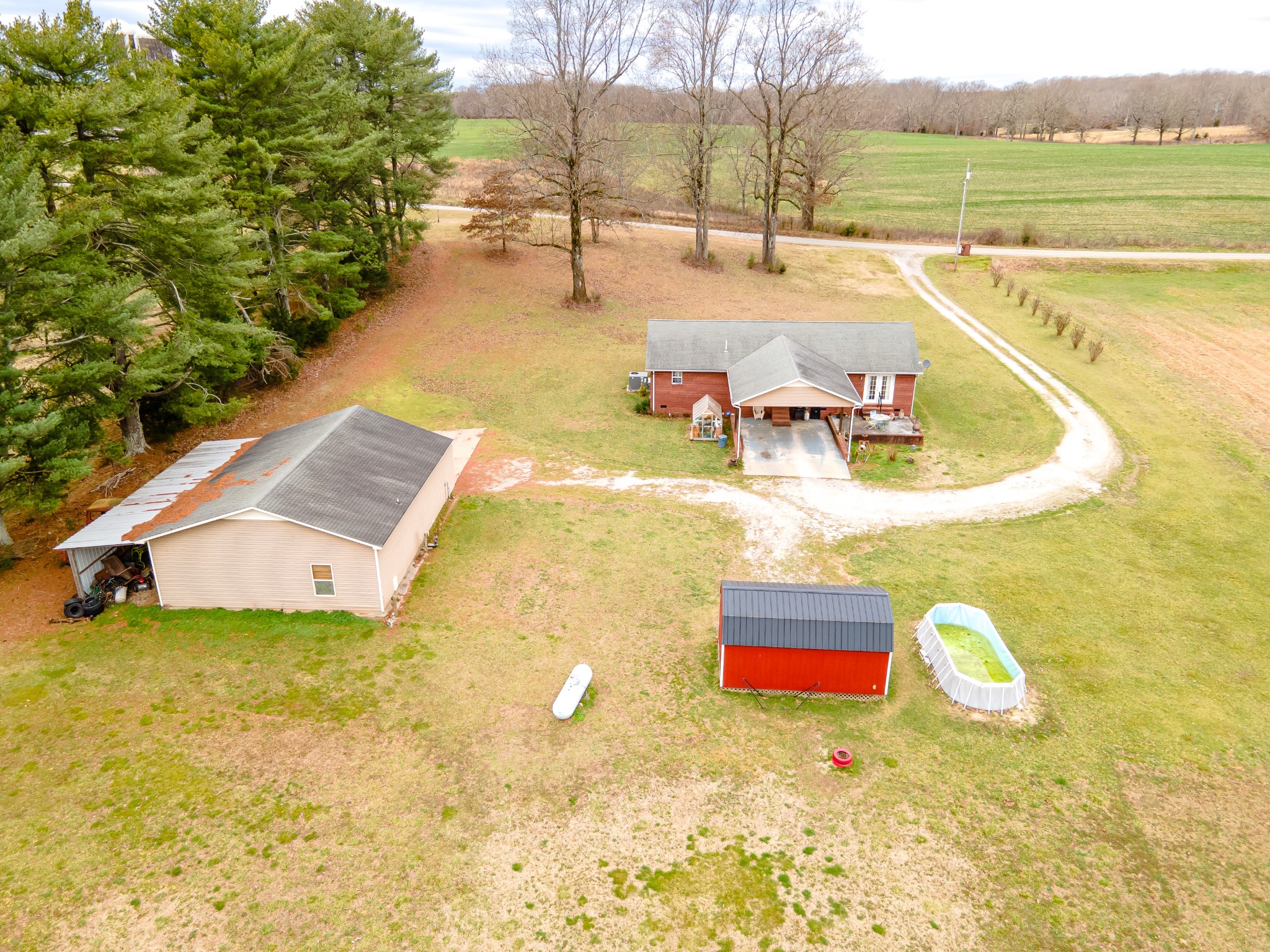 78 Lovers Ln Property Photo 18