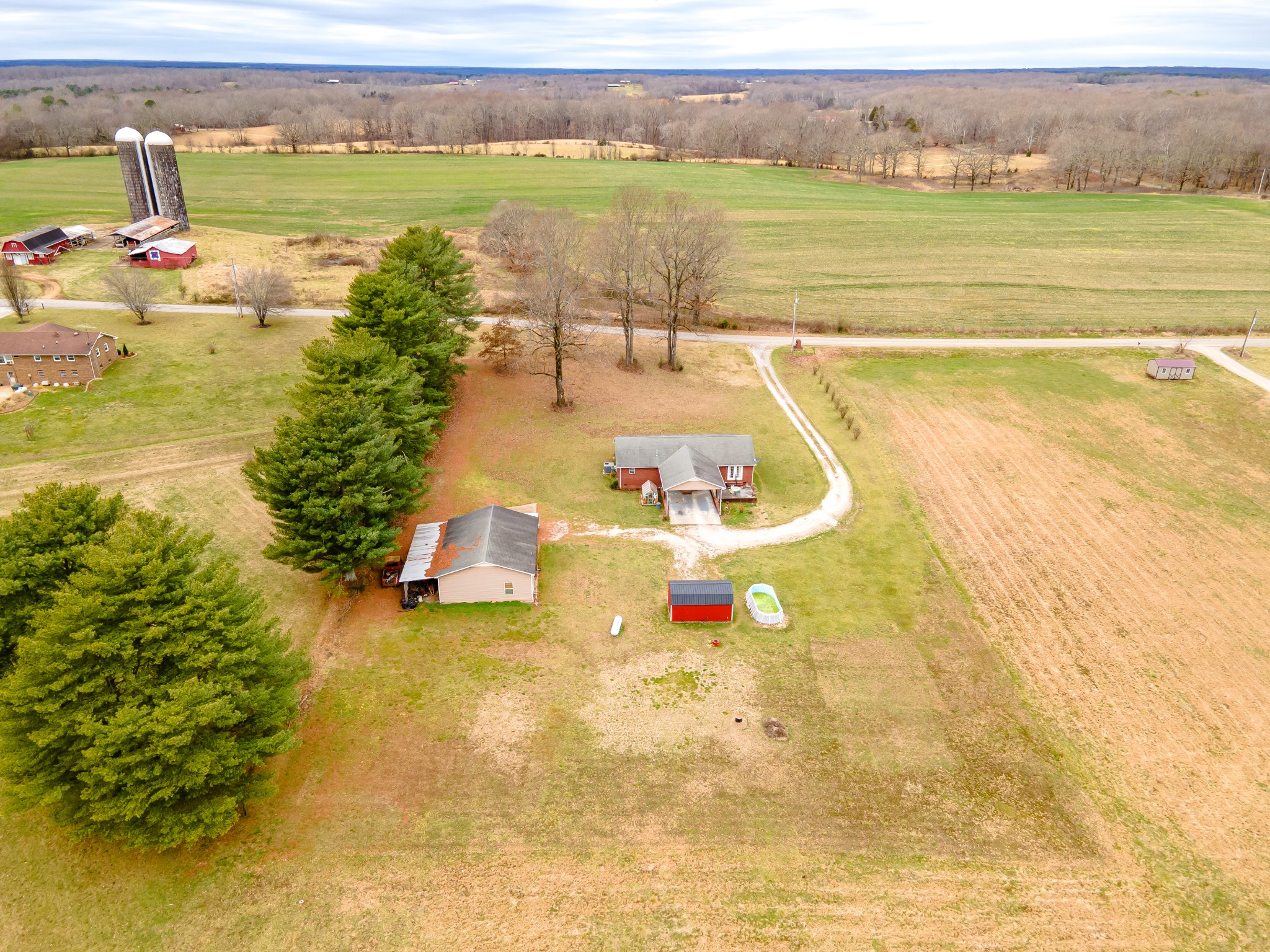 78 Lovers Ln Property Photo 20