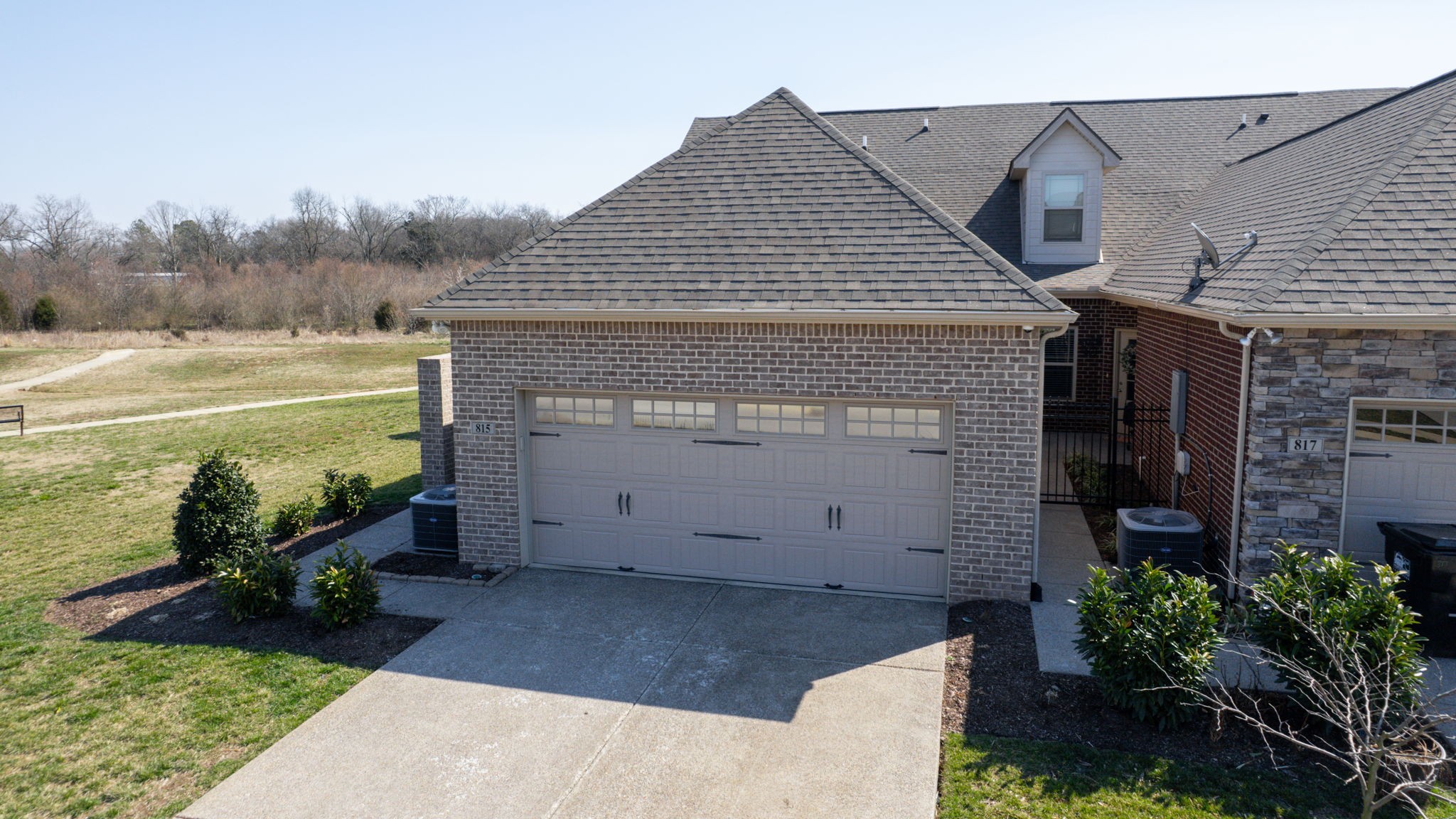 815 Arbon Vale Dr Property Photo 4