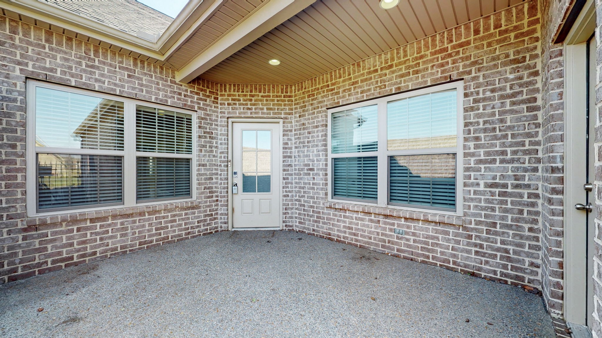 815 Arbon Vale Dr Property Photo 5