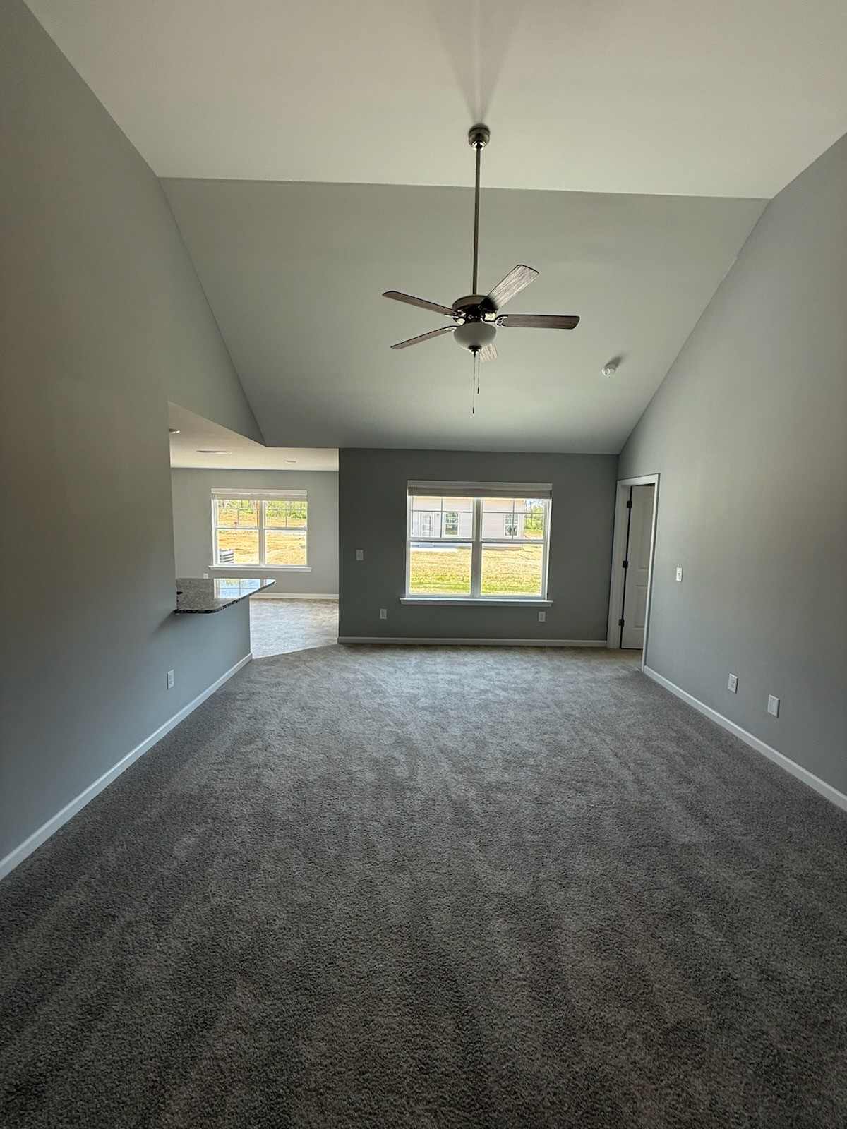 79 Stonehenge Lane Property Photo 4
