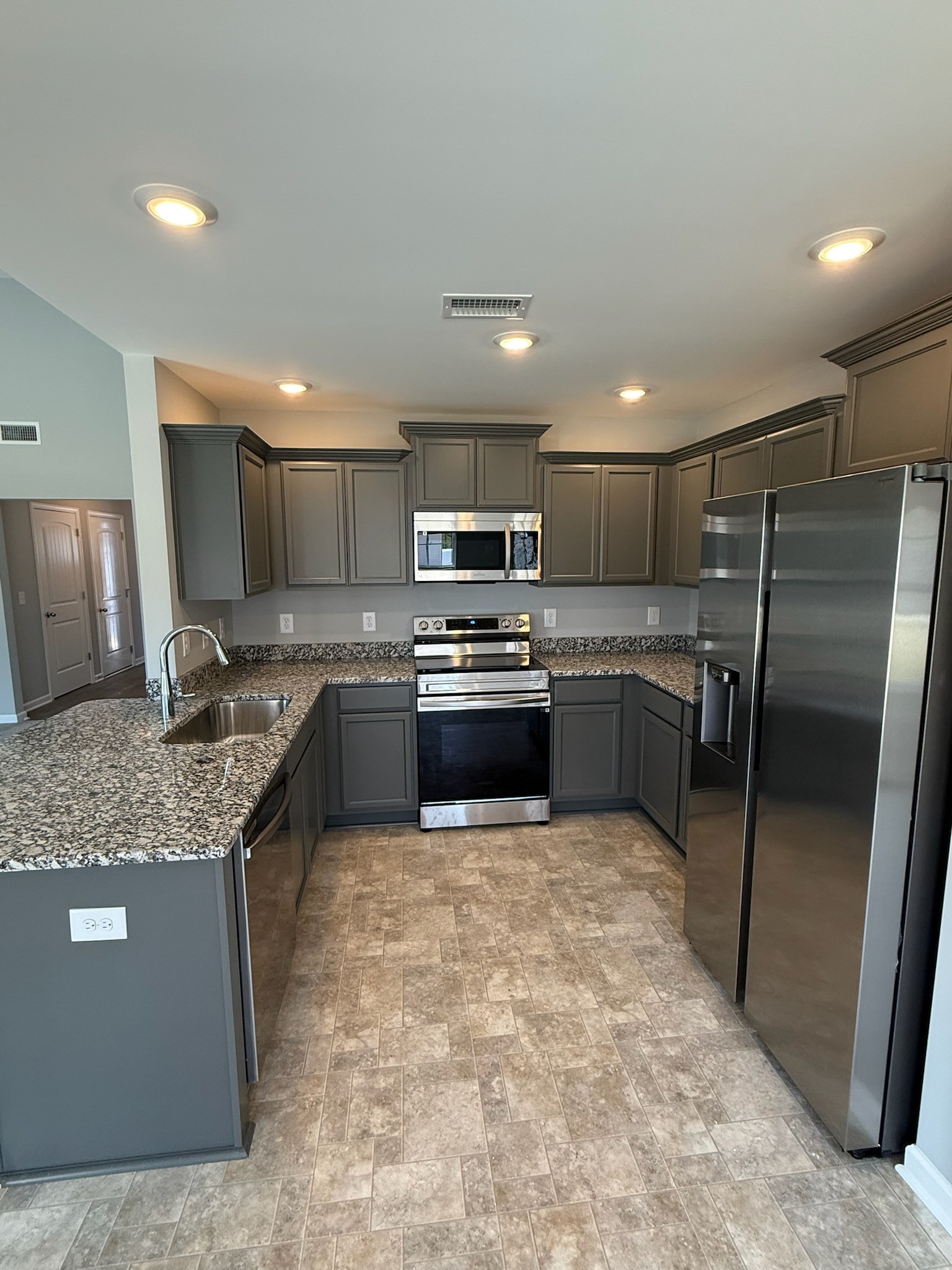 79 Stonehenge Lane Property Photo 5