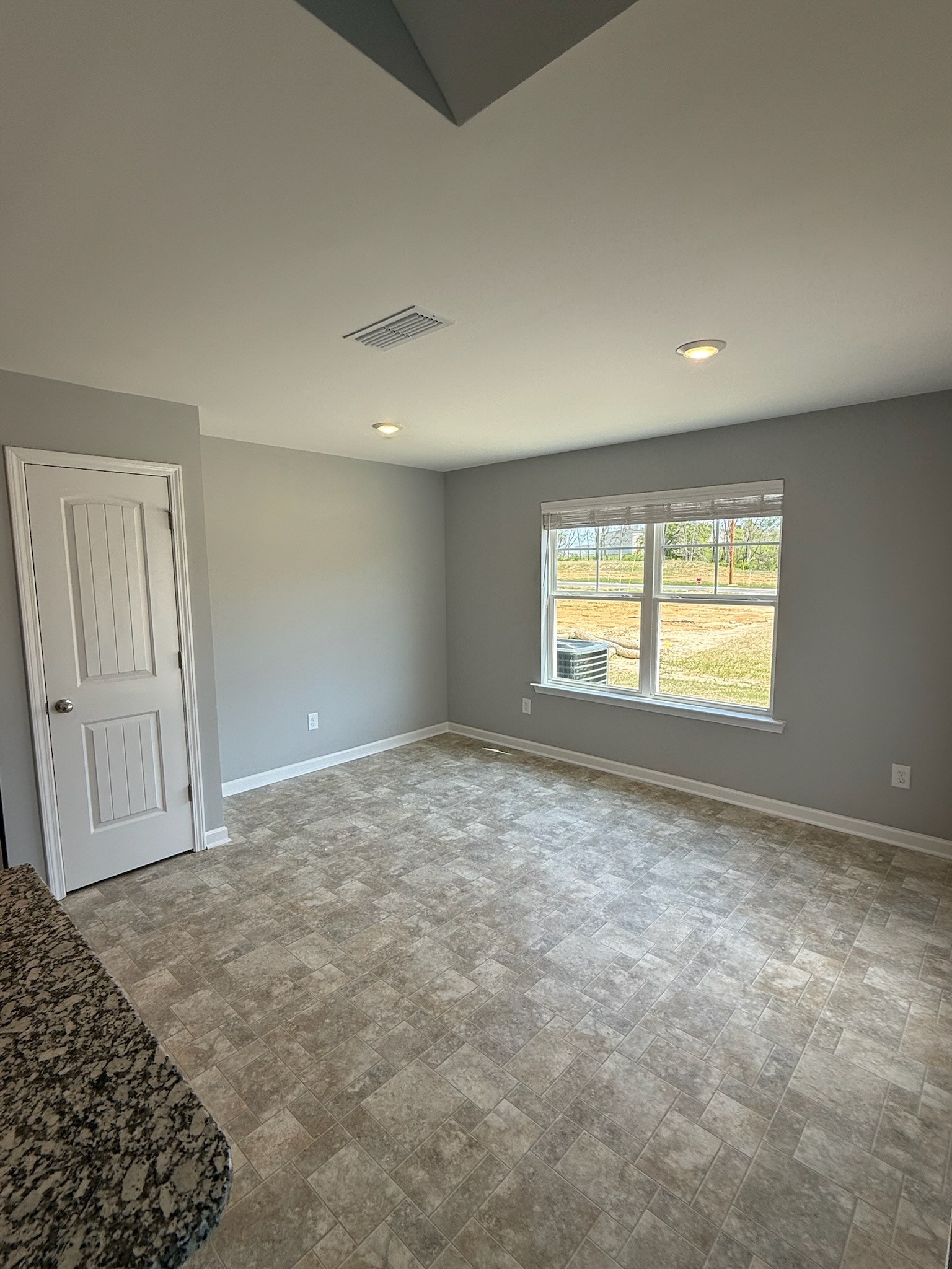 79 Stonehenge Lane Property Photo 9