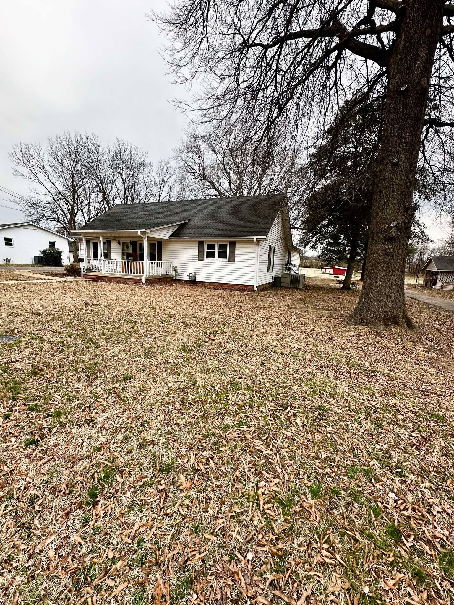 333 N Bells St Property Photo