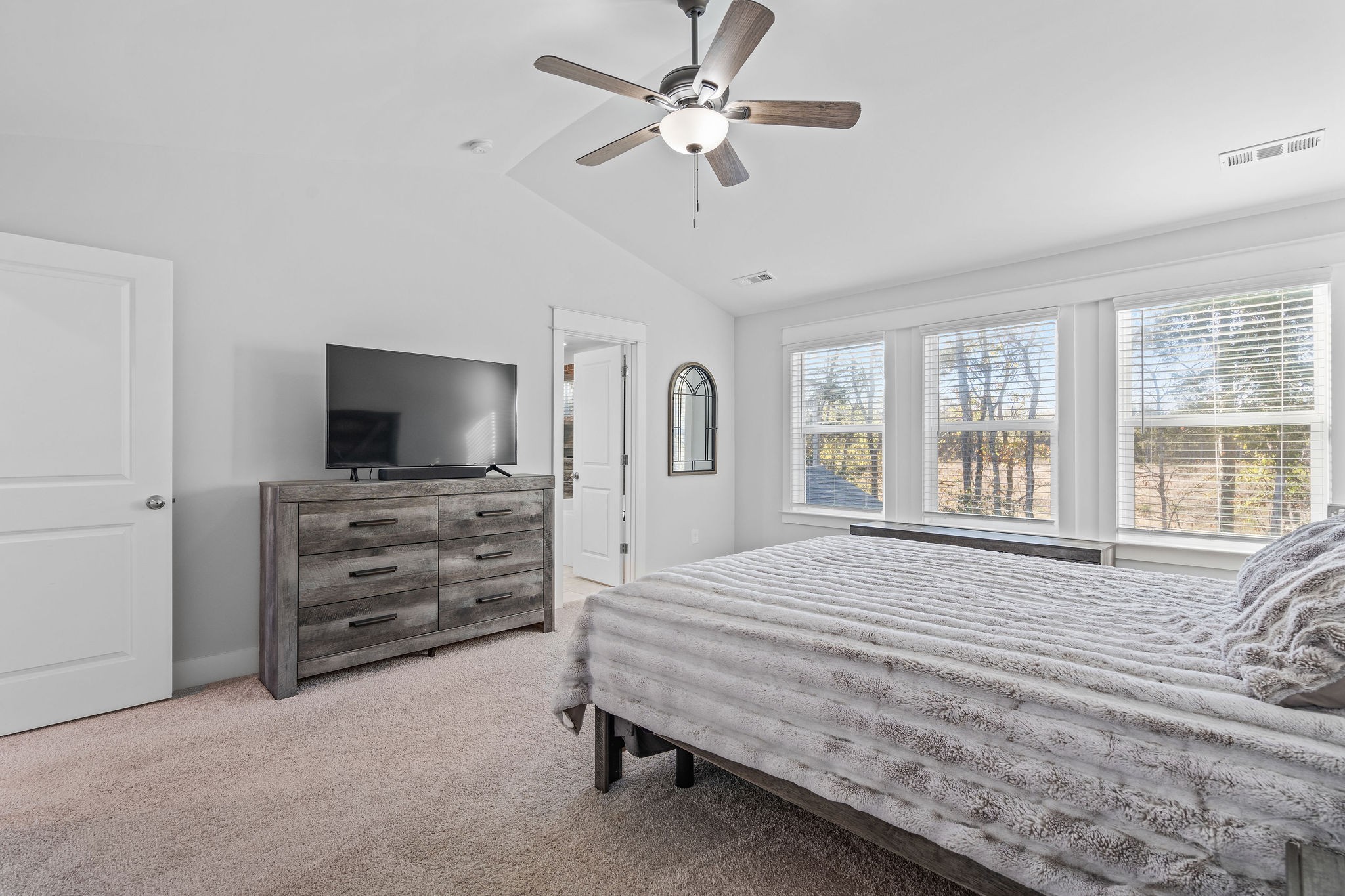1406 Cotillion Dr Property Photo 19