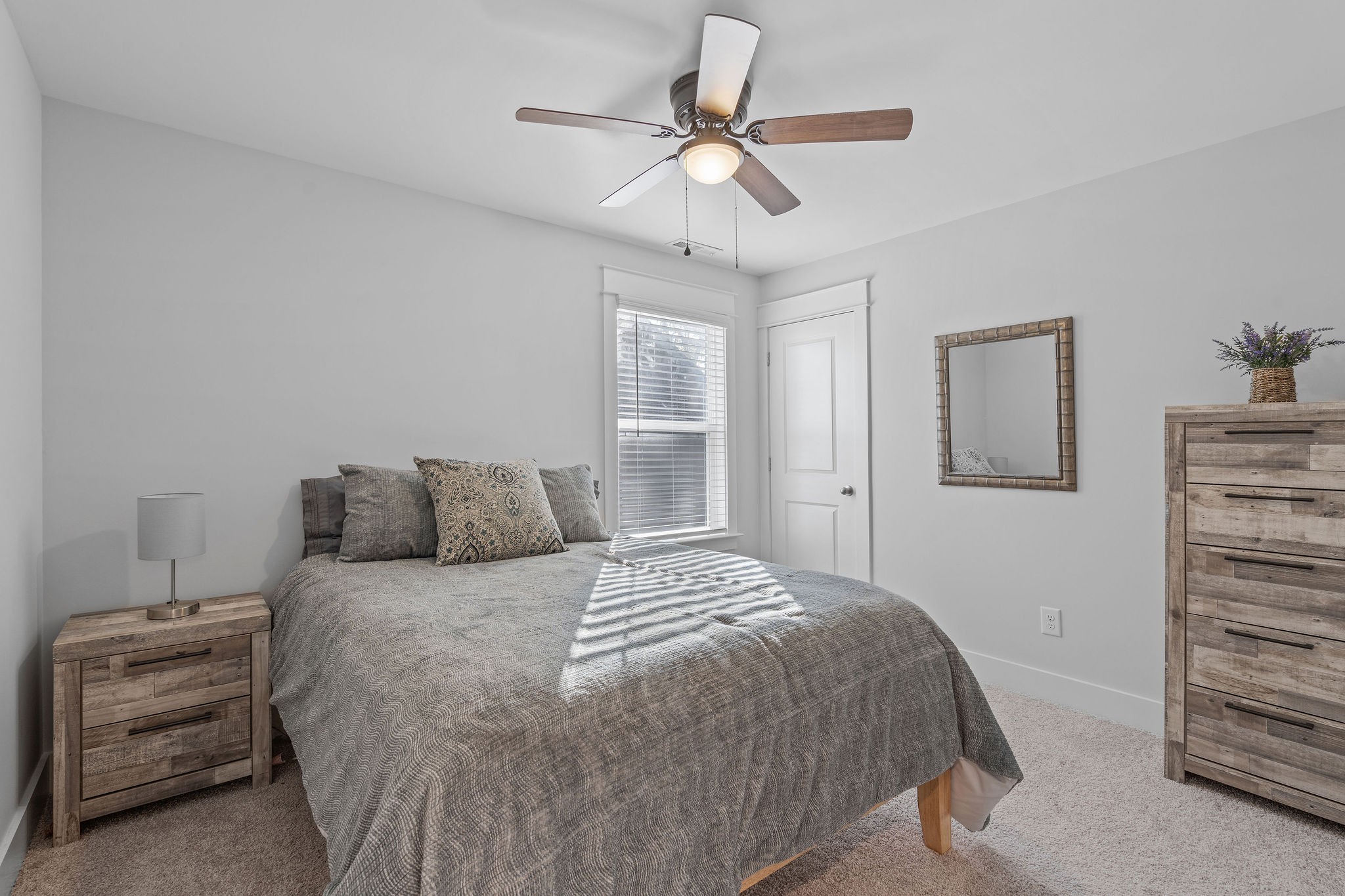 1406 Cotillion Dr Property Photo 27
