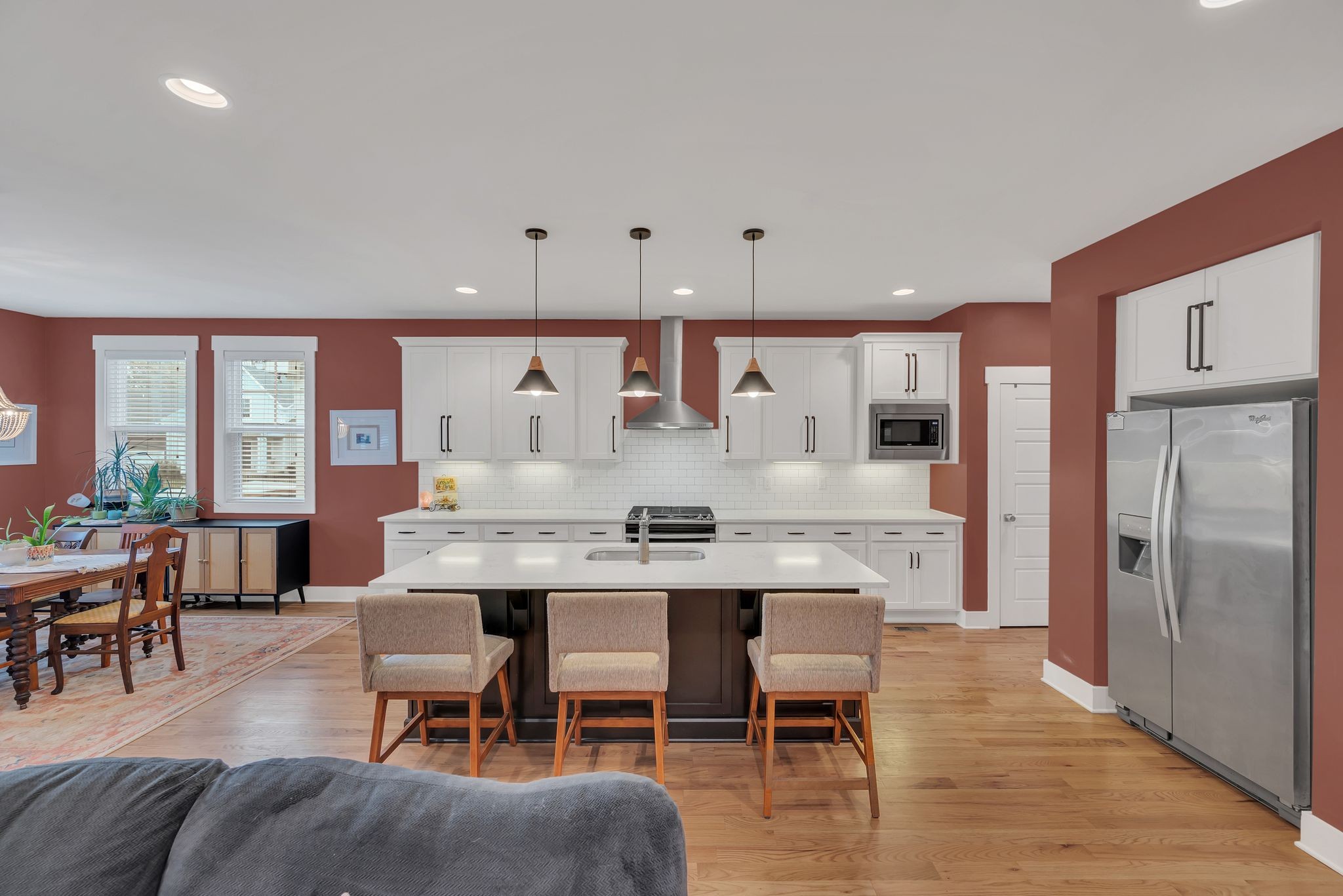 100 Rose St Property Photo 8