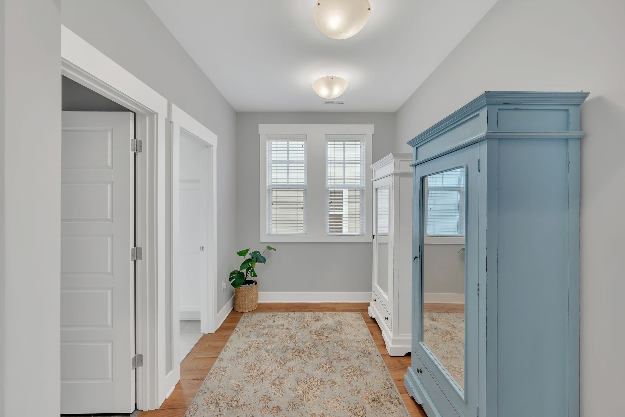 100 Rose St Property Photo 15
