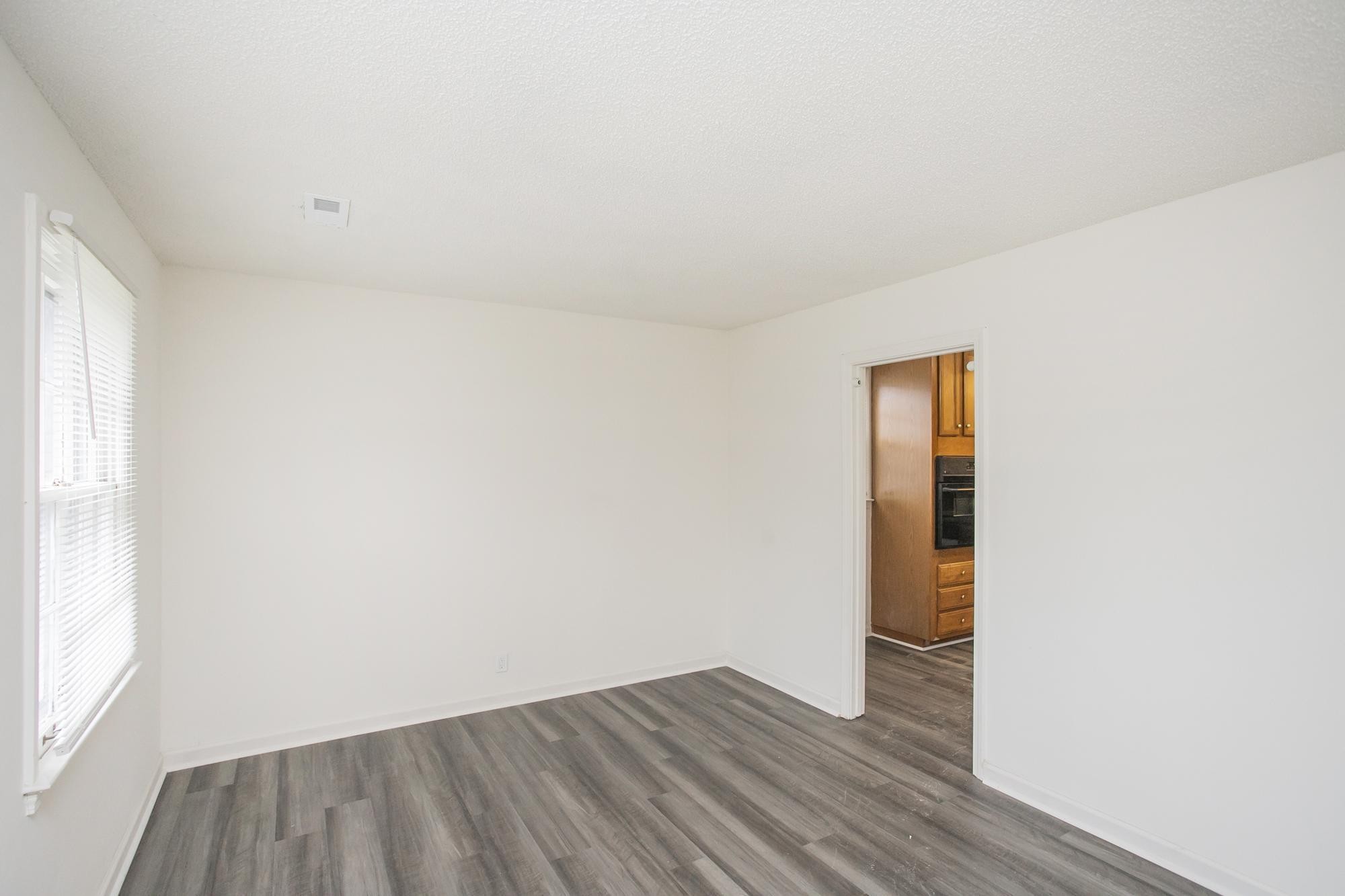 108 Panamint Dr Property Photo 8