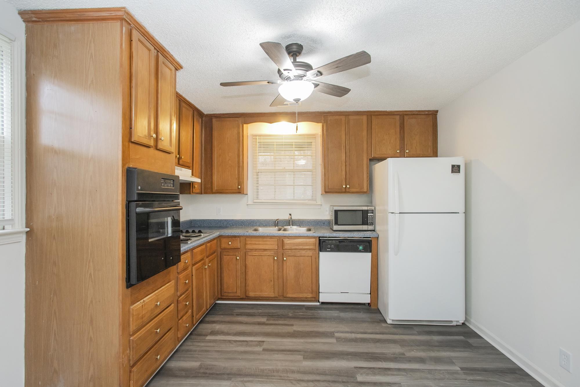 108 Panamint Dr Property Photo 9