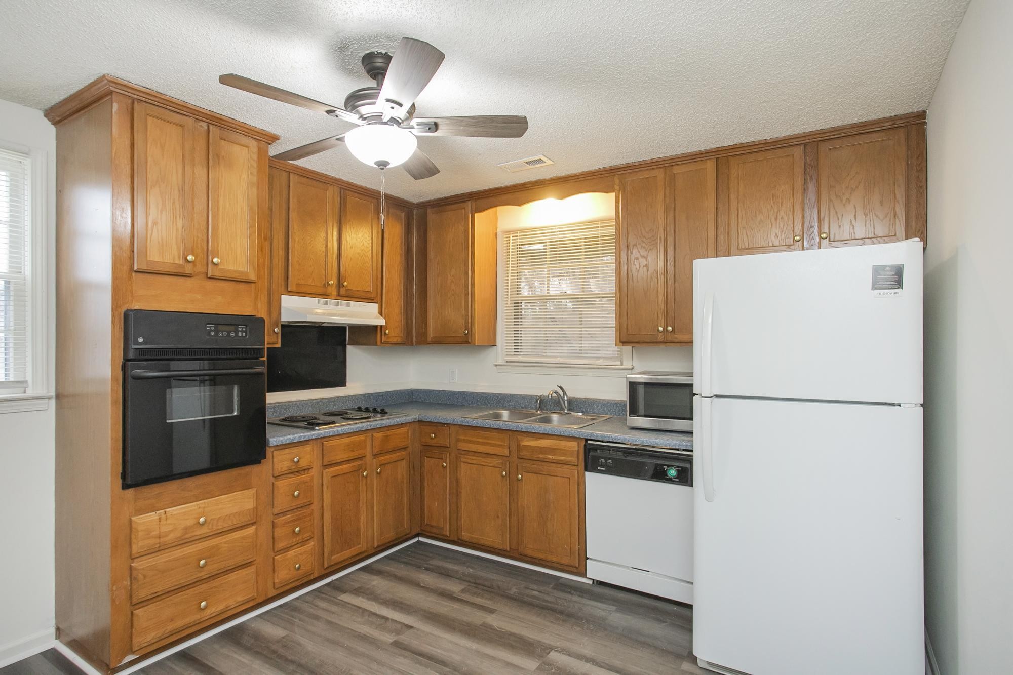 108 Panamint Dr Property Photo 10