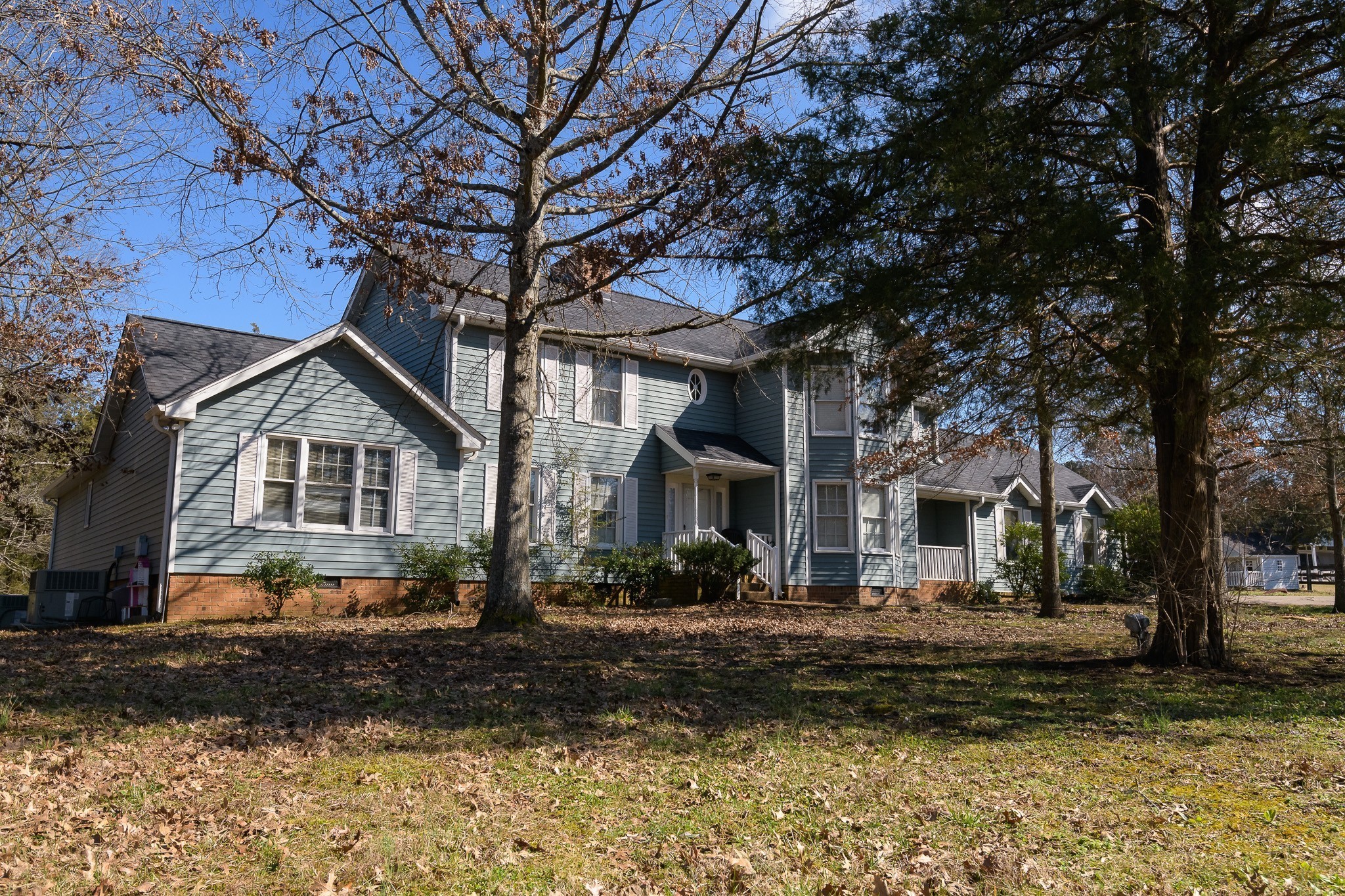 2413 Highway 109, N Property Photo 1