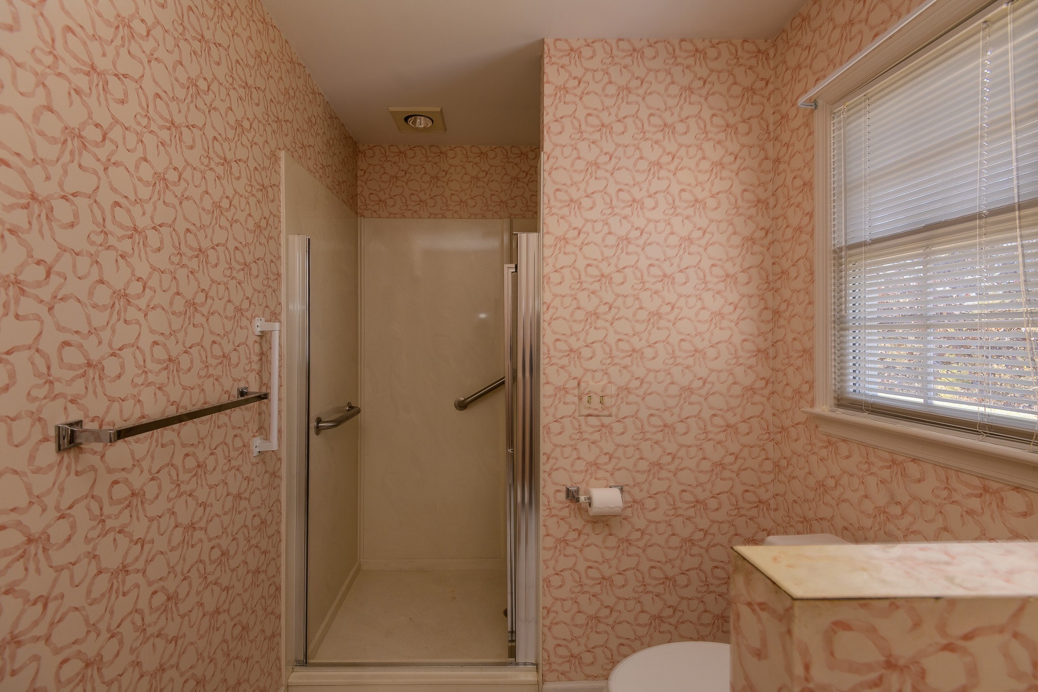 2413 Highway 109, N Property Photo 23