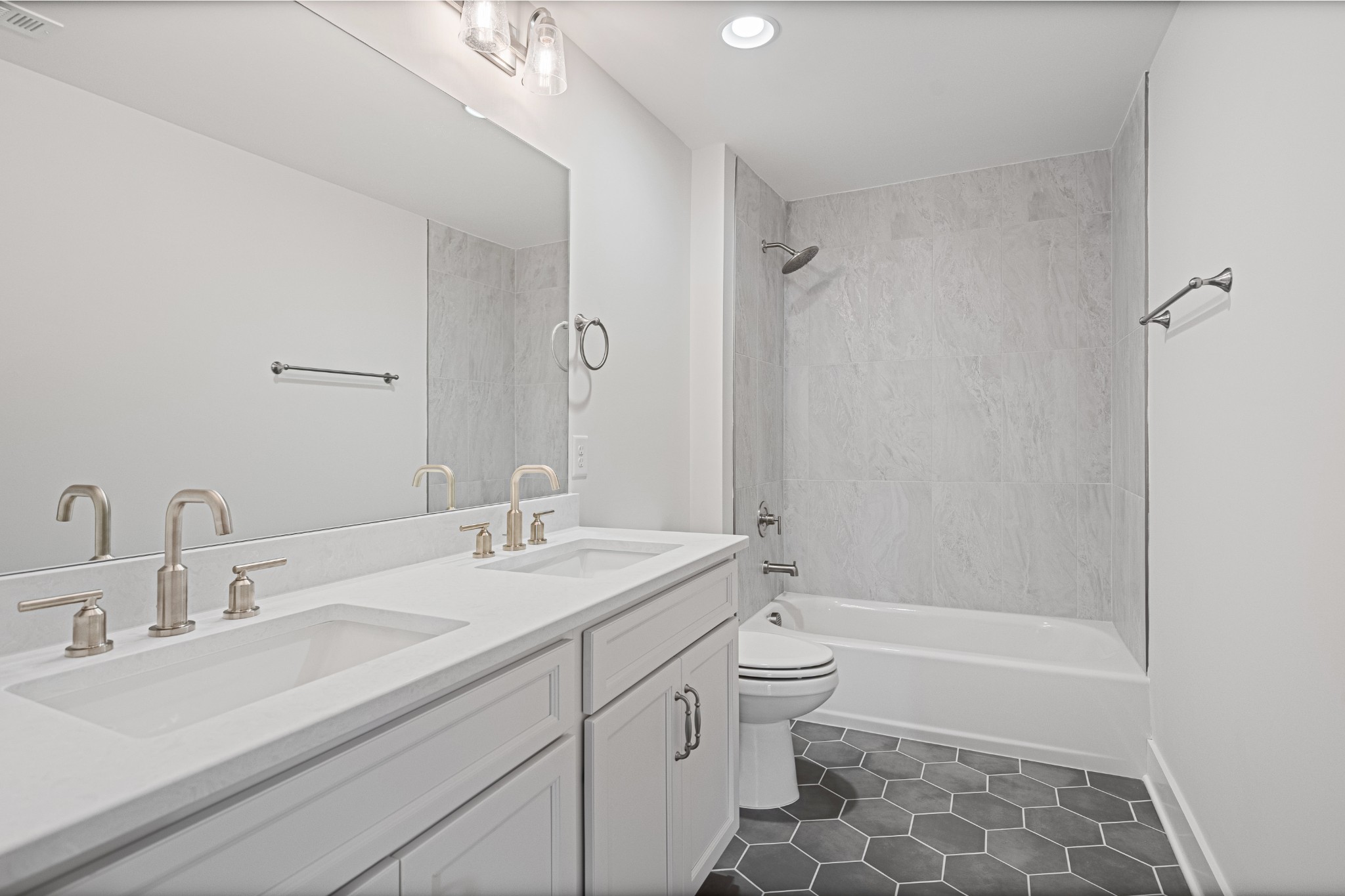 7608 Danswerk Dr Property Photo 22