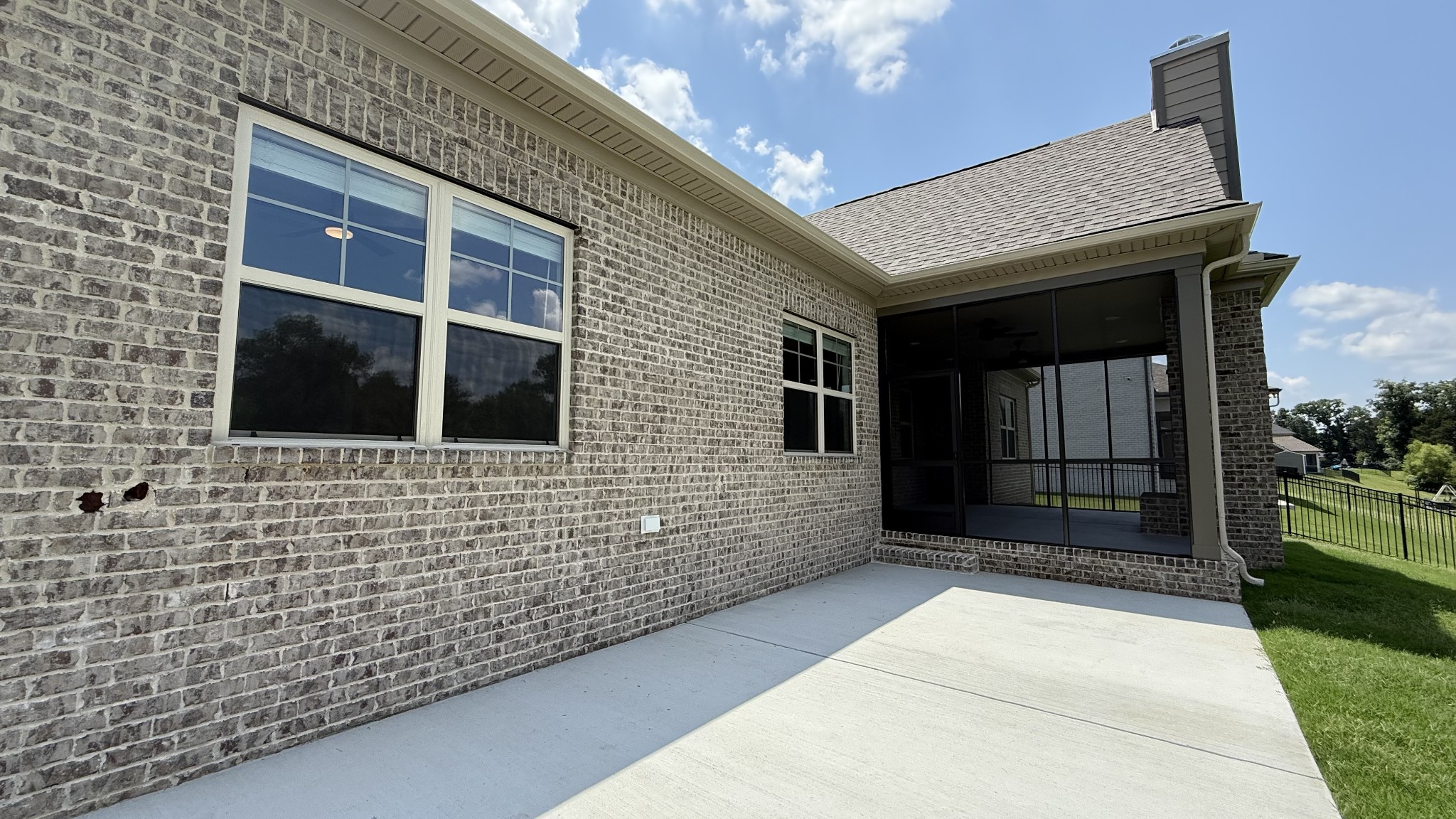835 Stovers Glen Property Photo 6