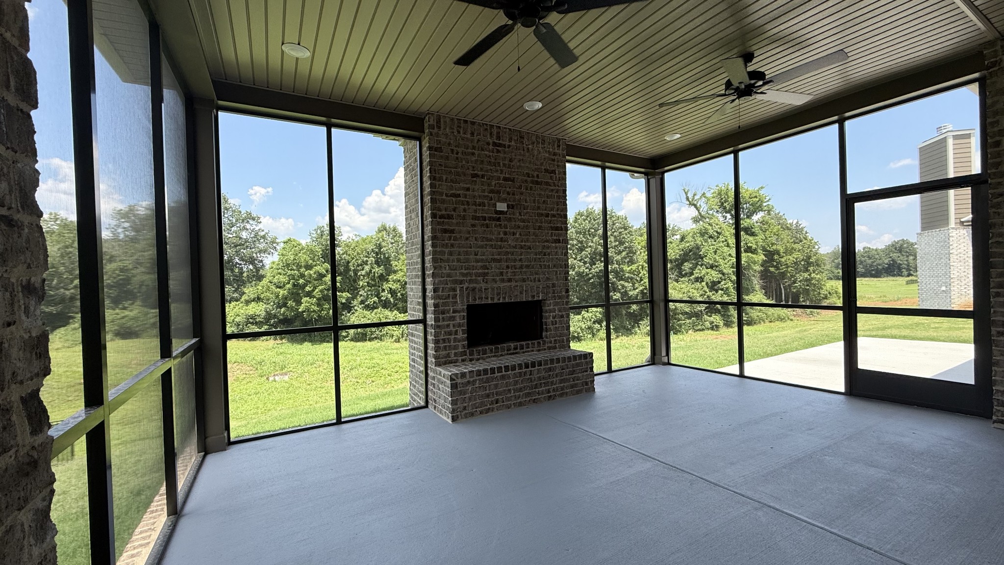 835 Stovers Glen Property Photo 11