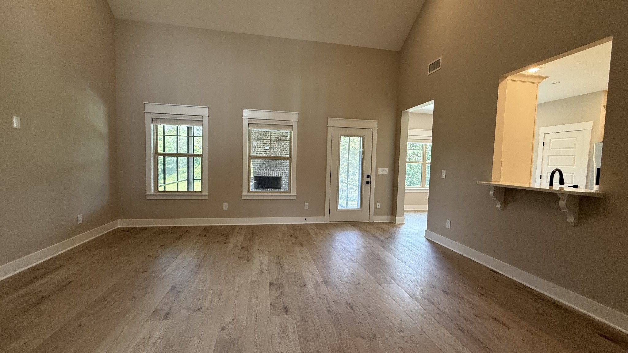835 Stovers Glen Property Photo 14