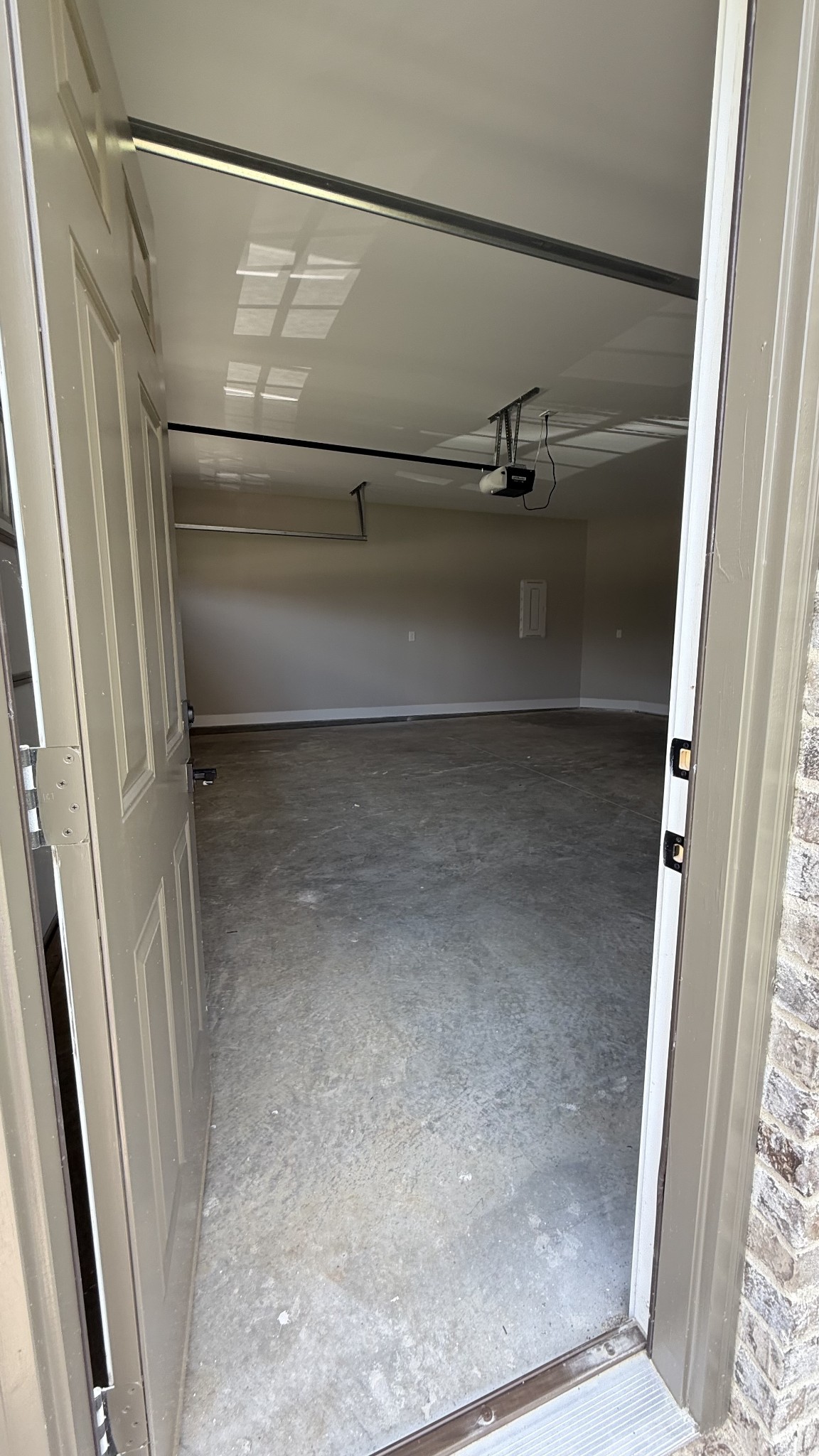 835 Stovers Glen Property Photo 28