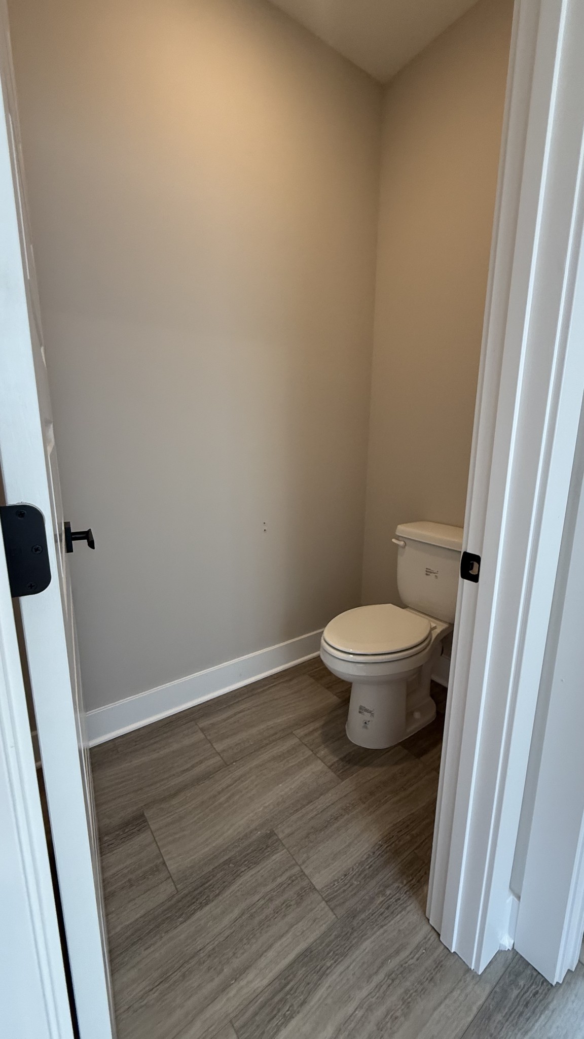 835 Stovers Glen Property Photo 37