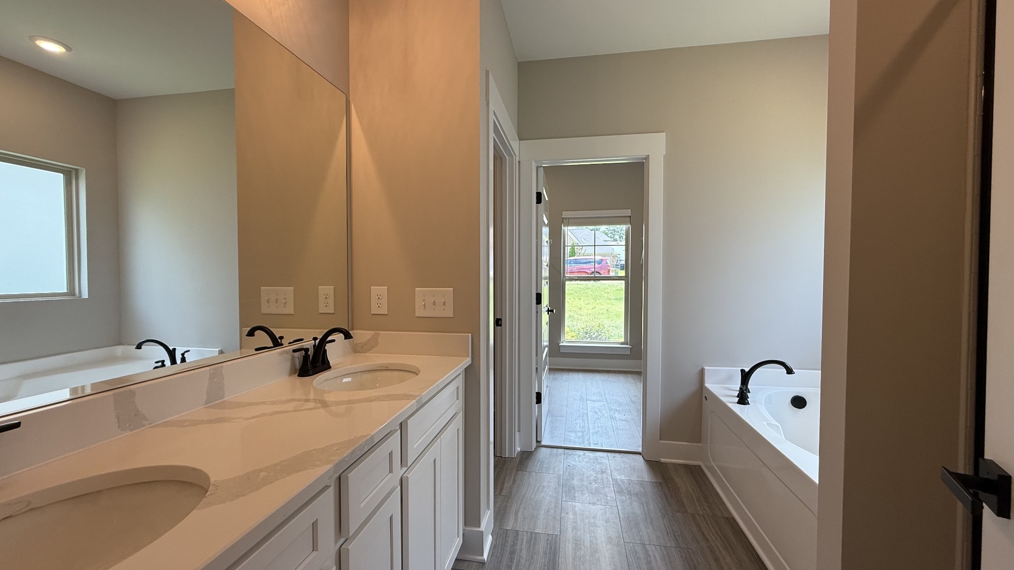 835 Stovers Glen Property Photo 38