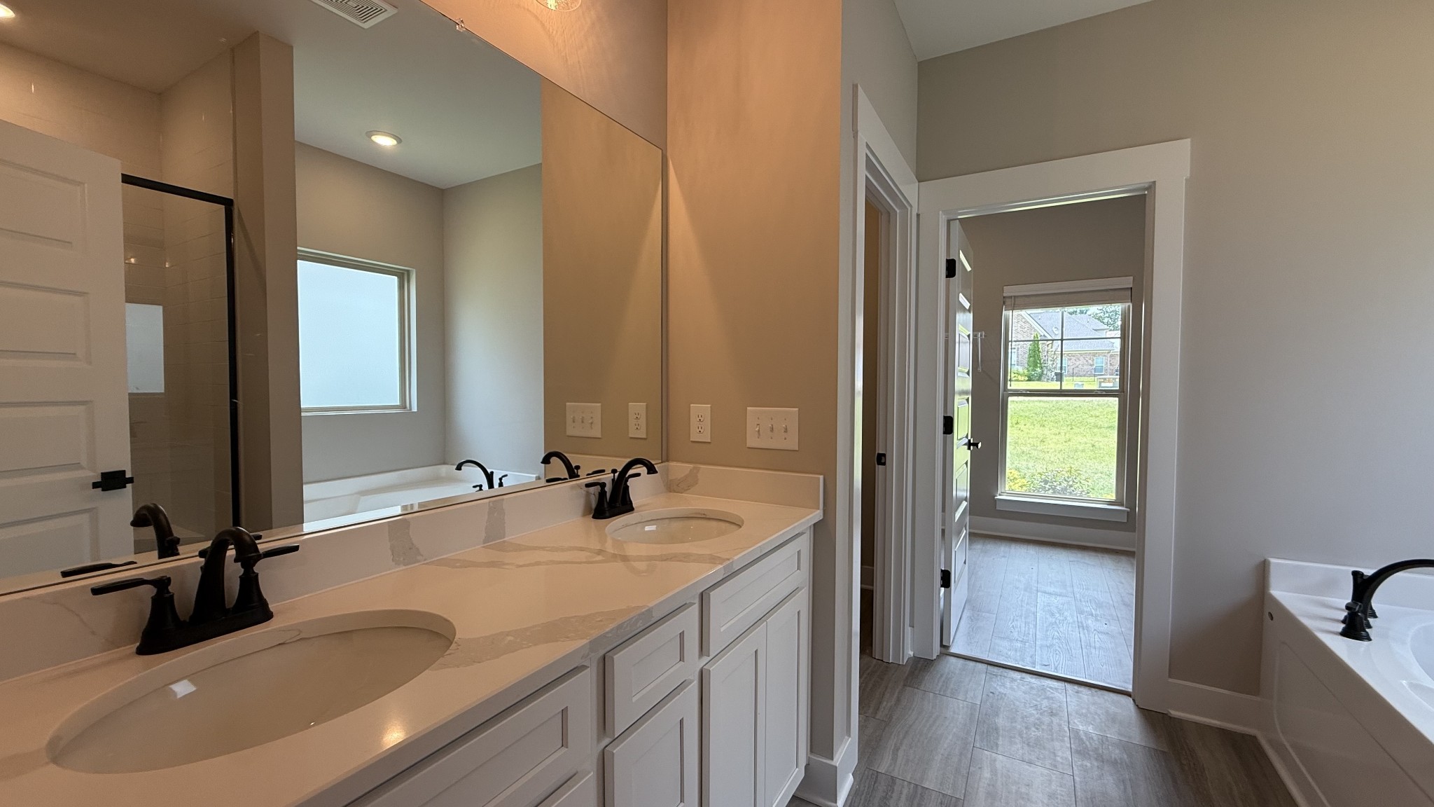 835 Stovers Glen Property Photo 39