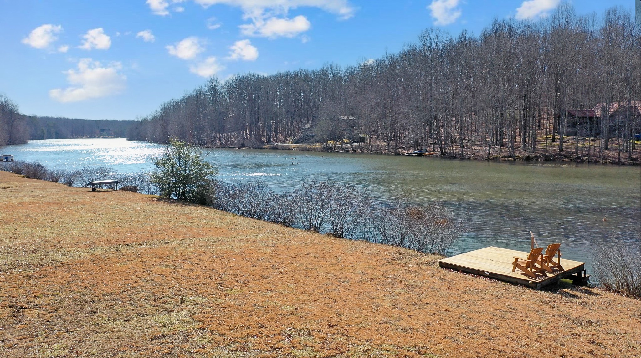 1044 Winterberry Dr Property Photo 11