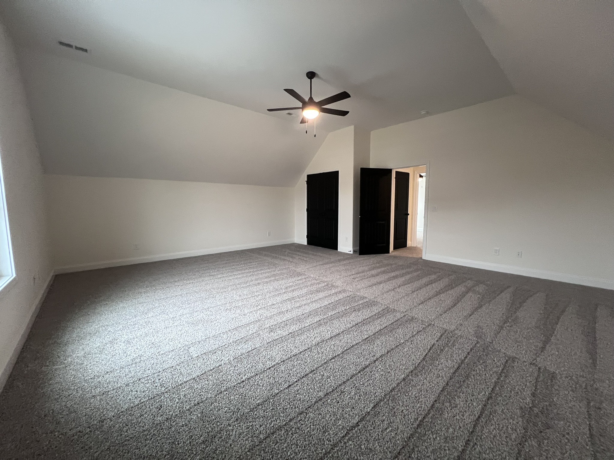 711 Buffalo Ford Dr Property Photo 32