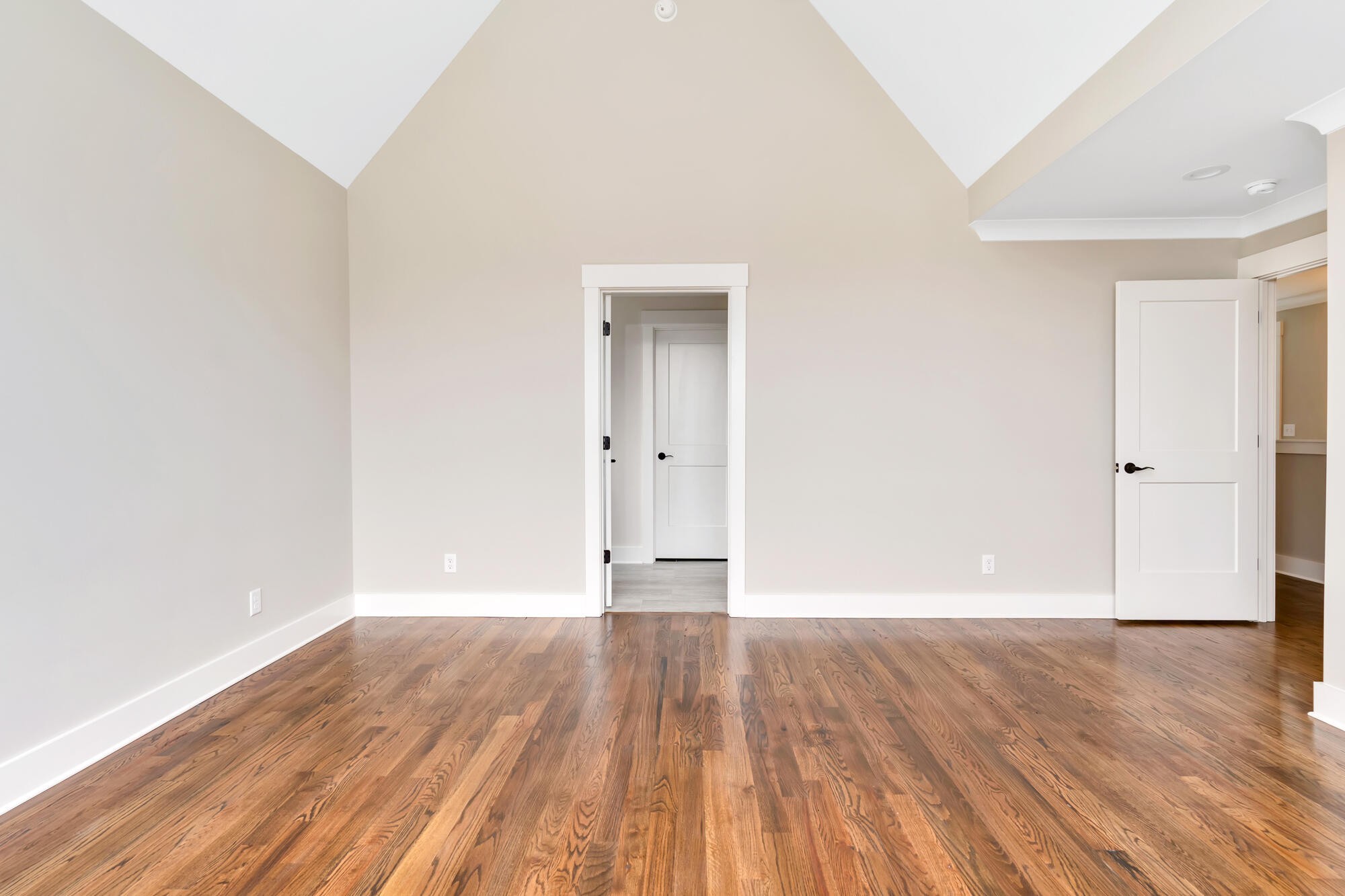 609 West View Road Property Photo 18