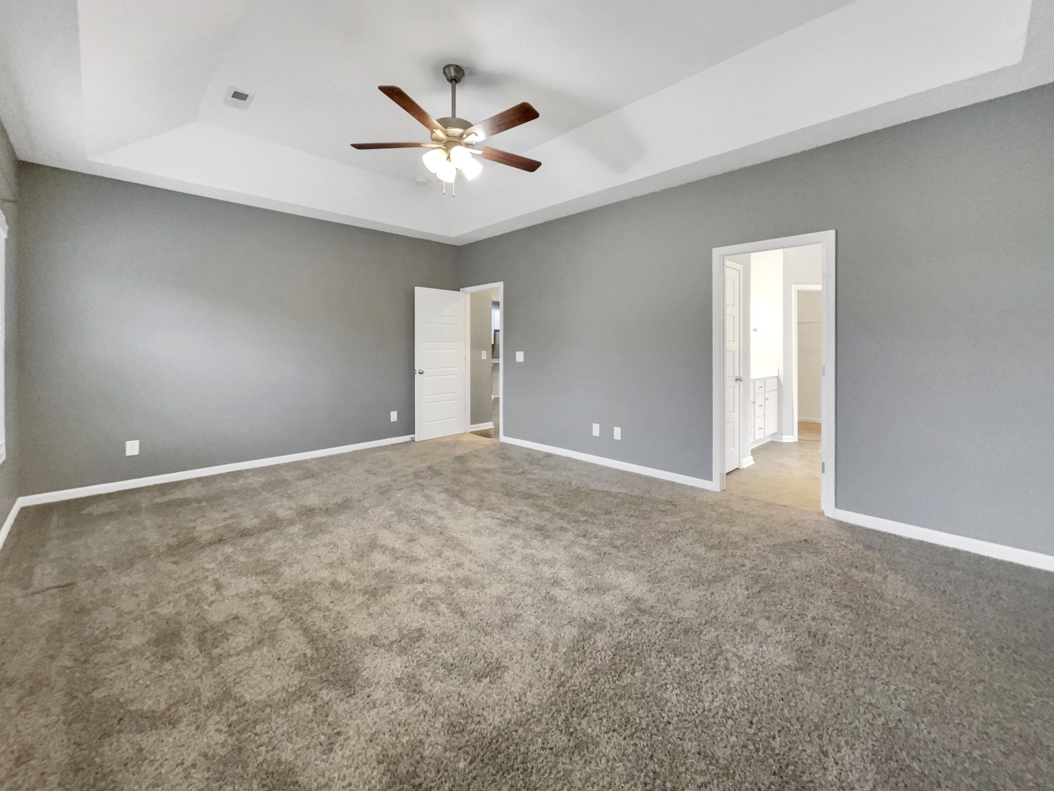 724 Mitscher Dr Property Photo 16