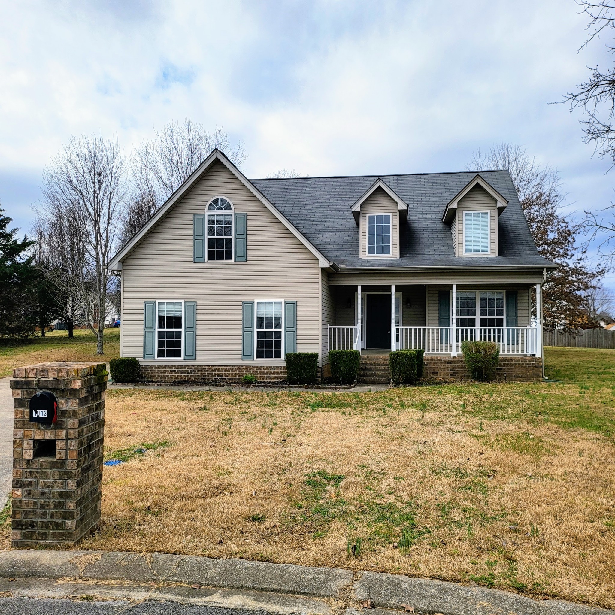 1013 Wigan Dr Property Photo 1