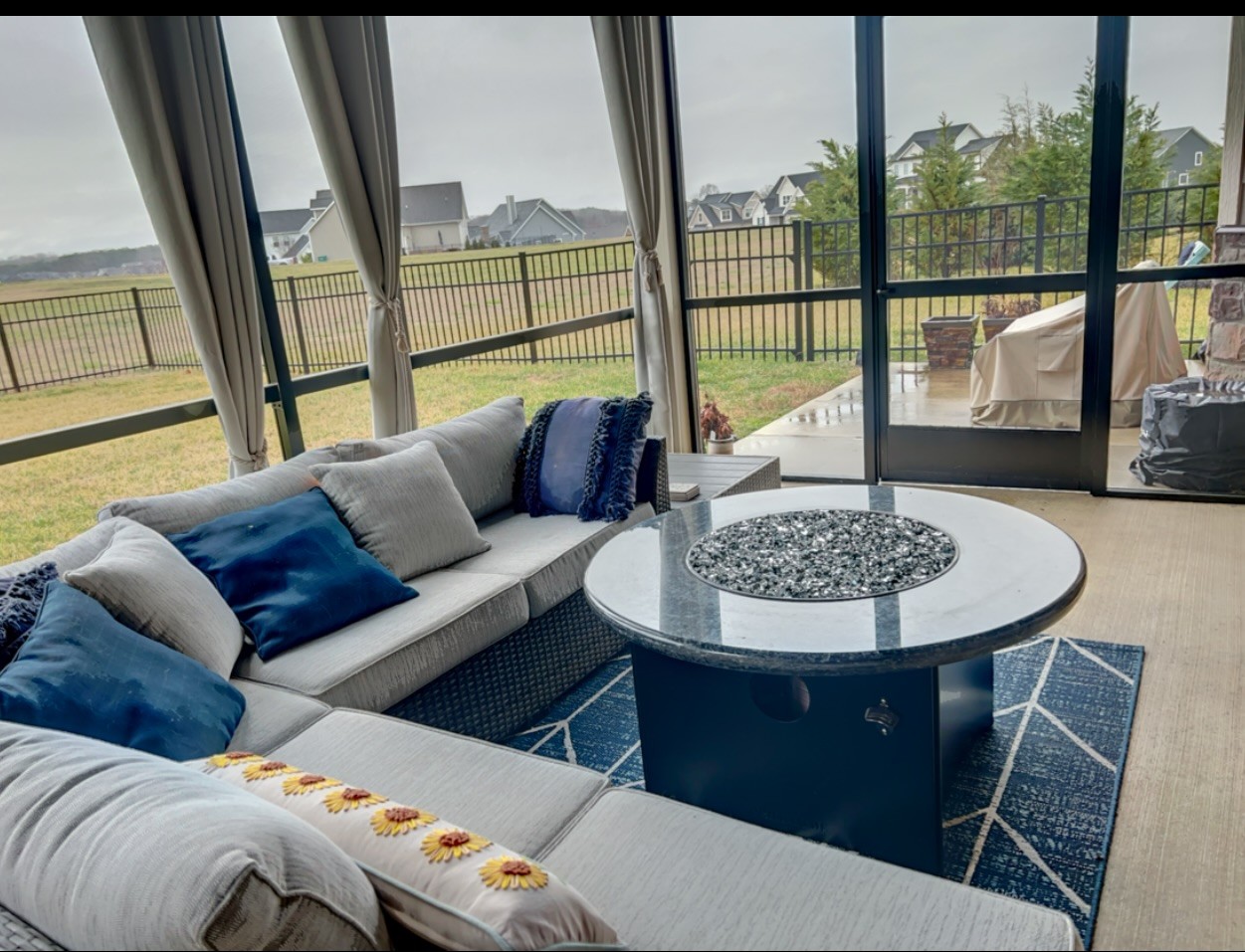 32 Island Way Property Photo 25