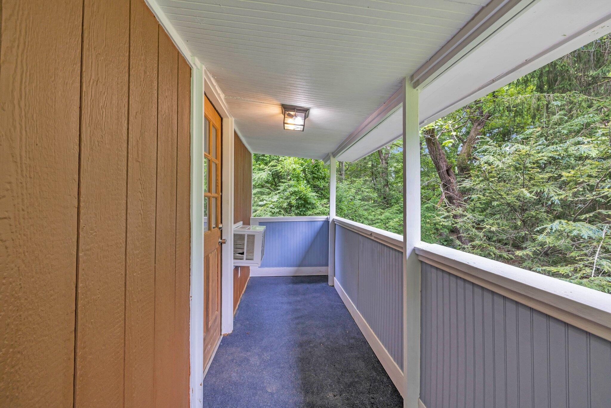 5000 Sawyer Road Property Photo 26