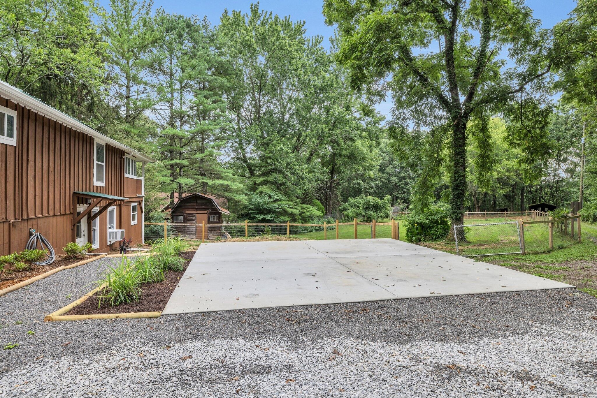 5000 Sawyer Road Property Photo 45