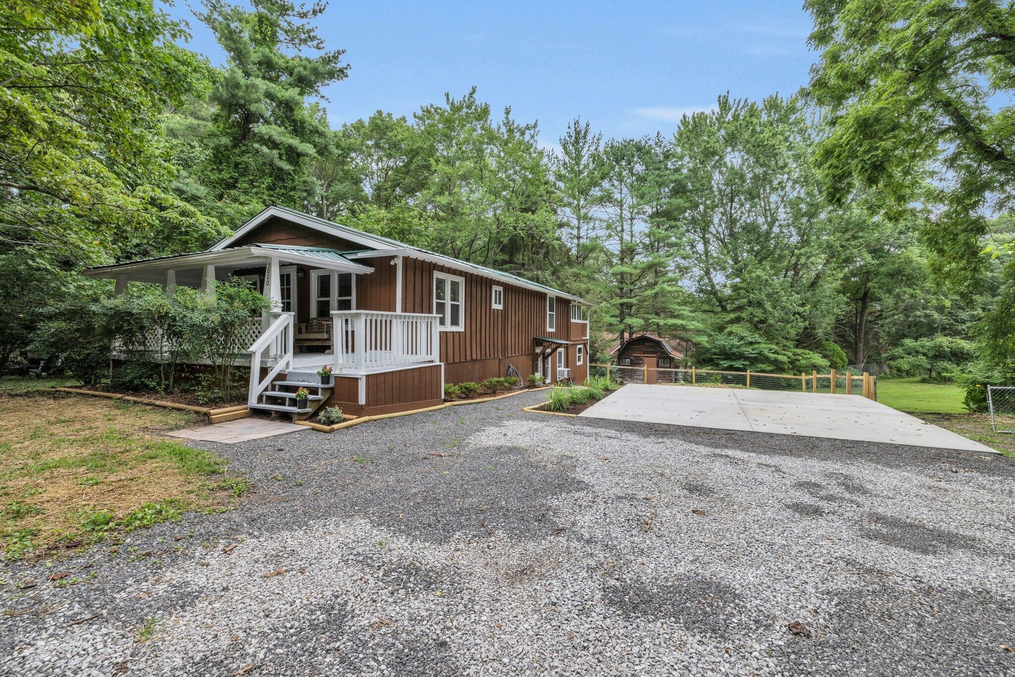 5000 Sawyer Road Property Photo 46
