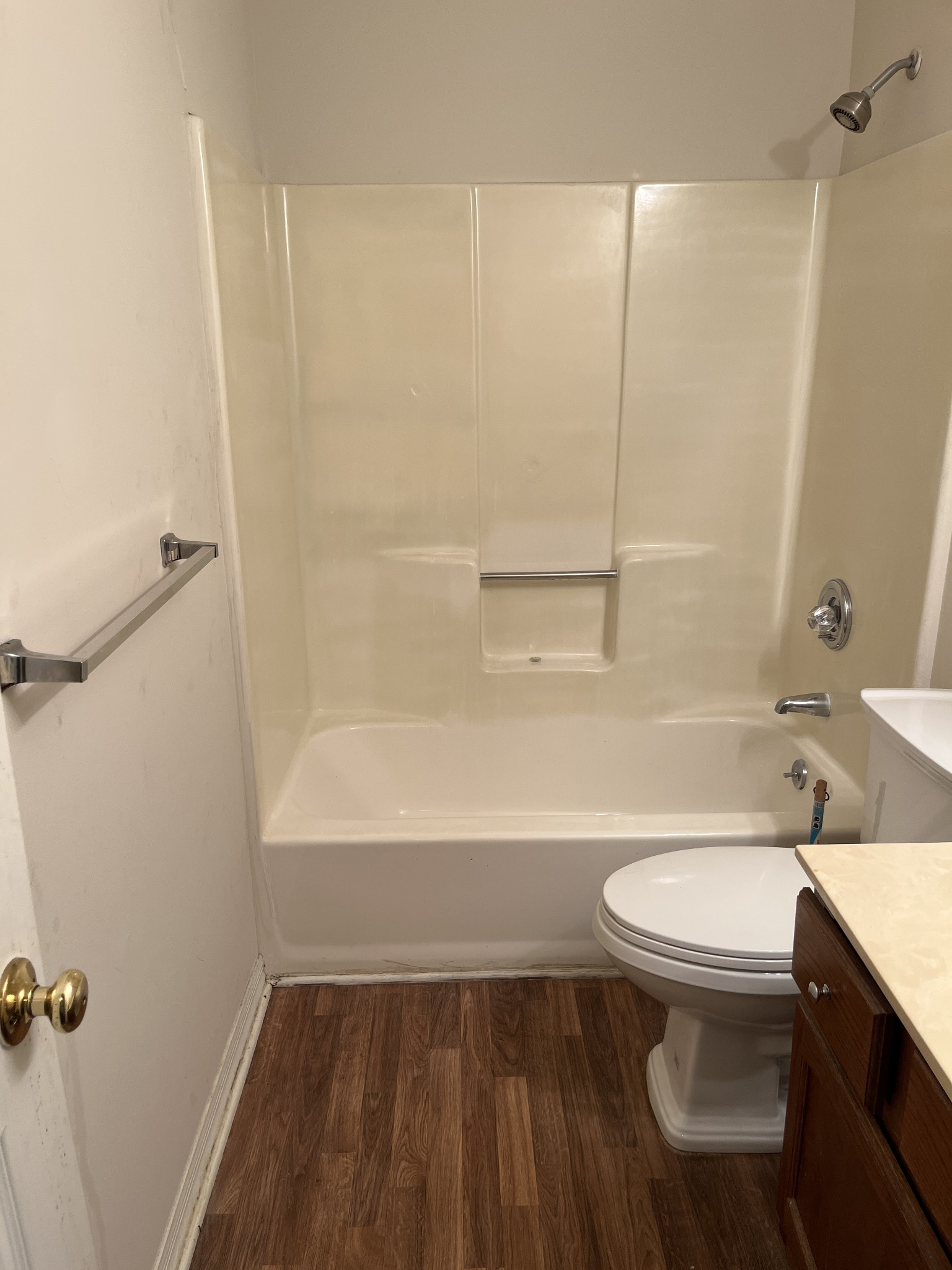 302 Plymouth Rock Ct Property Photo 8