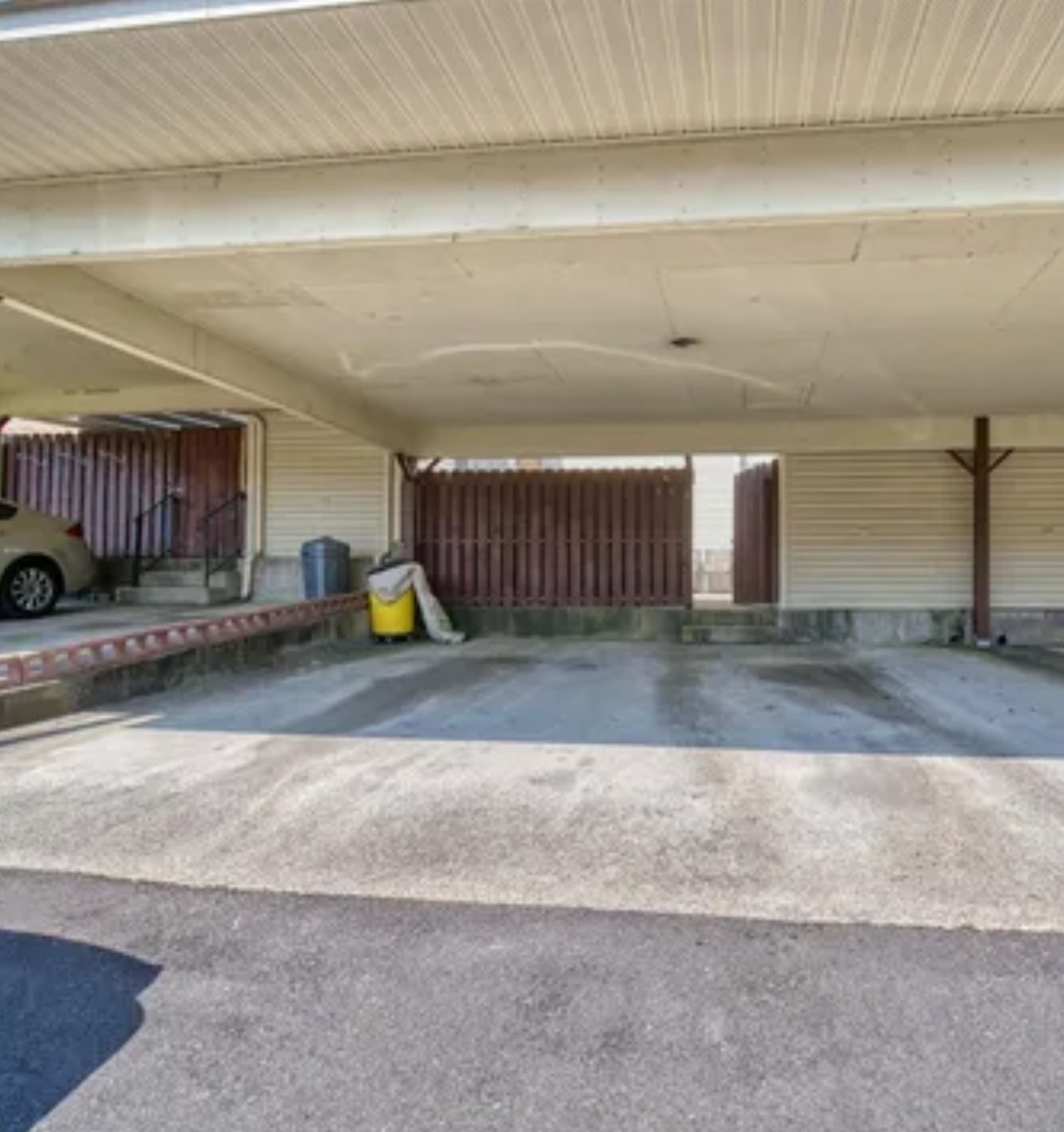 302 Plymouth Rock Ct Property Photo 12