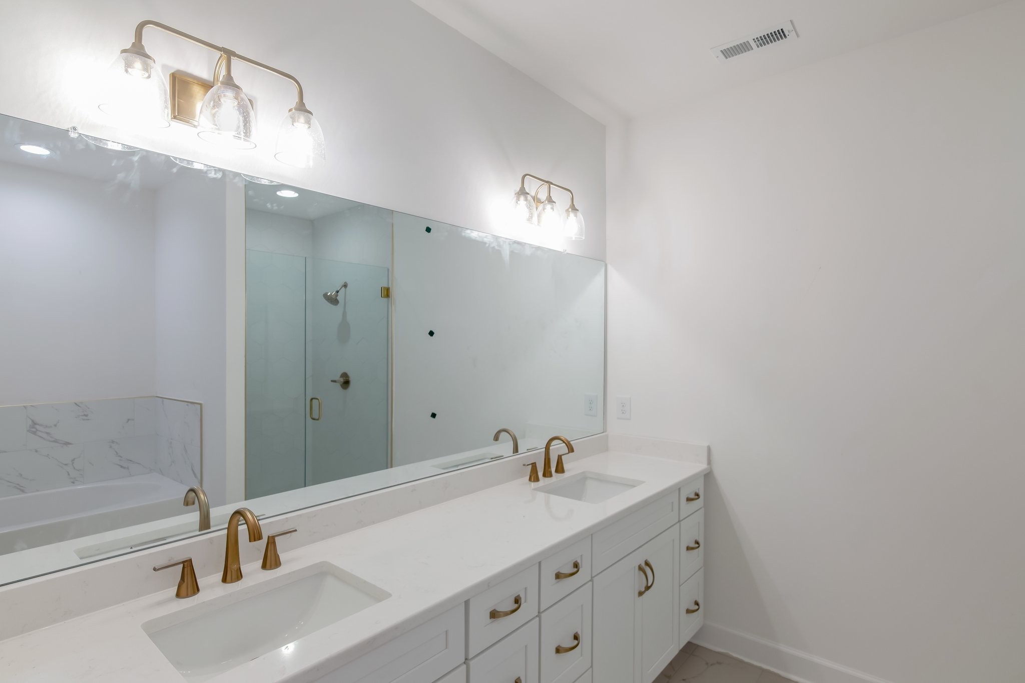 116 Nickolas Cir Property Photo 11