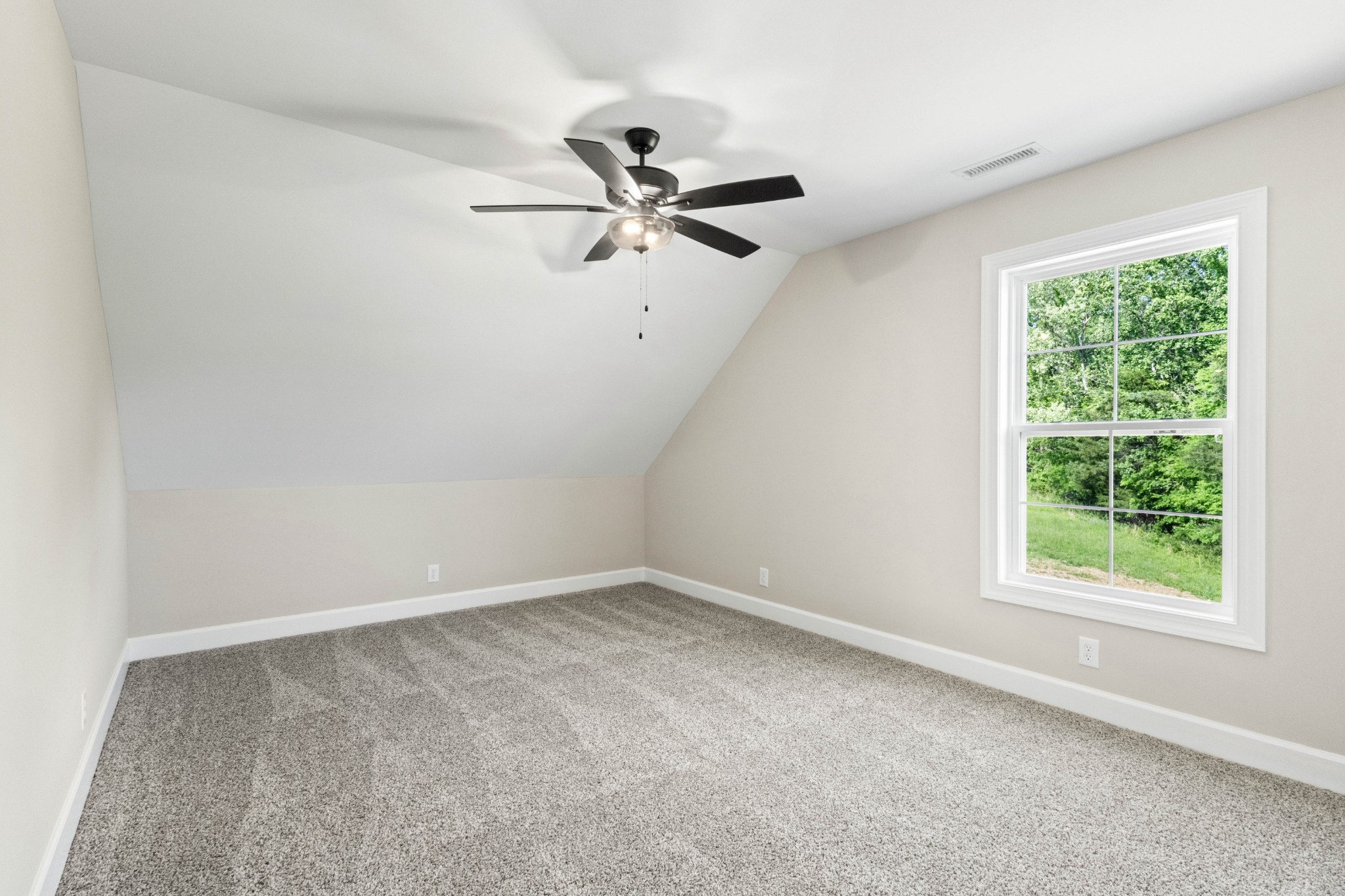 1087 Gratton Rd Property Photo 29