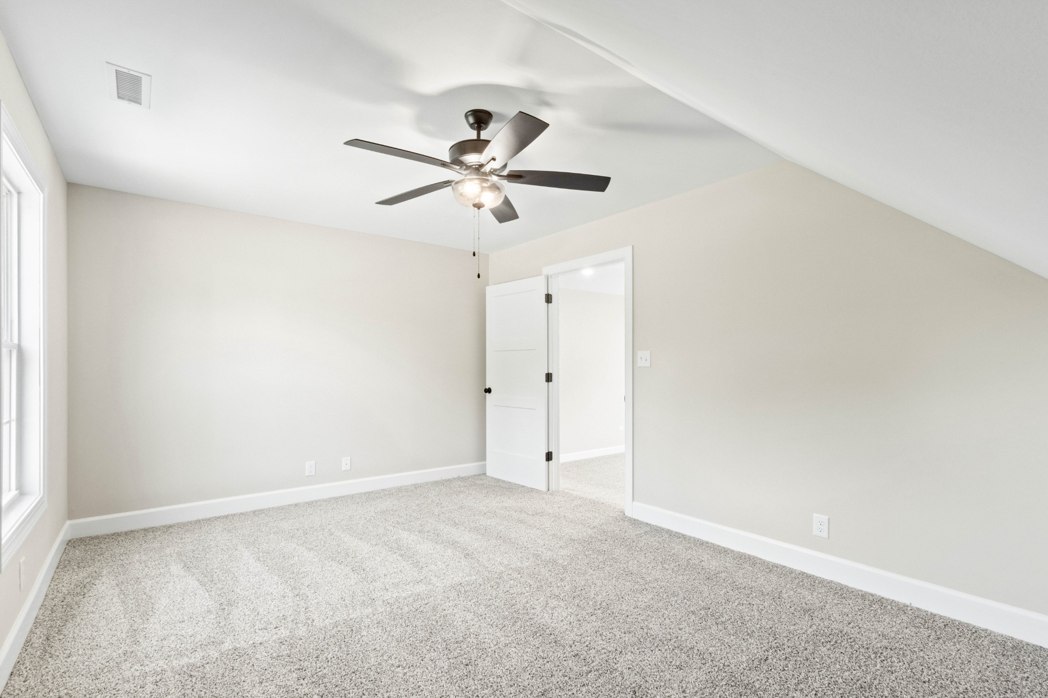1087 Gratton Rd Property Photo 30