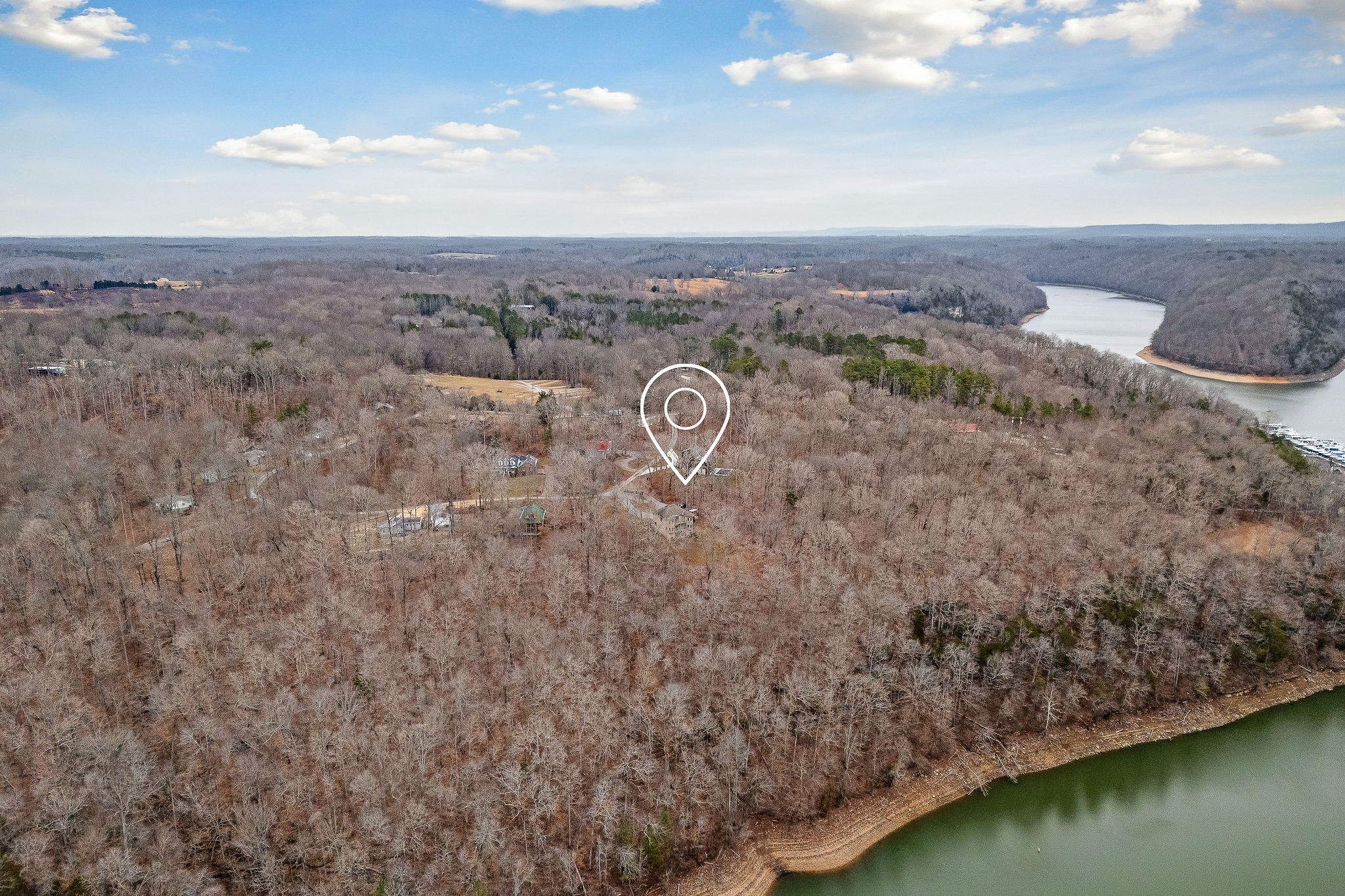 360 Witherspoon Dr Property Photo 3