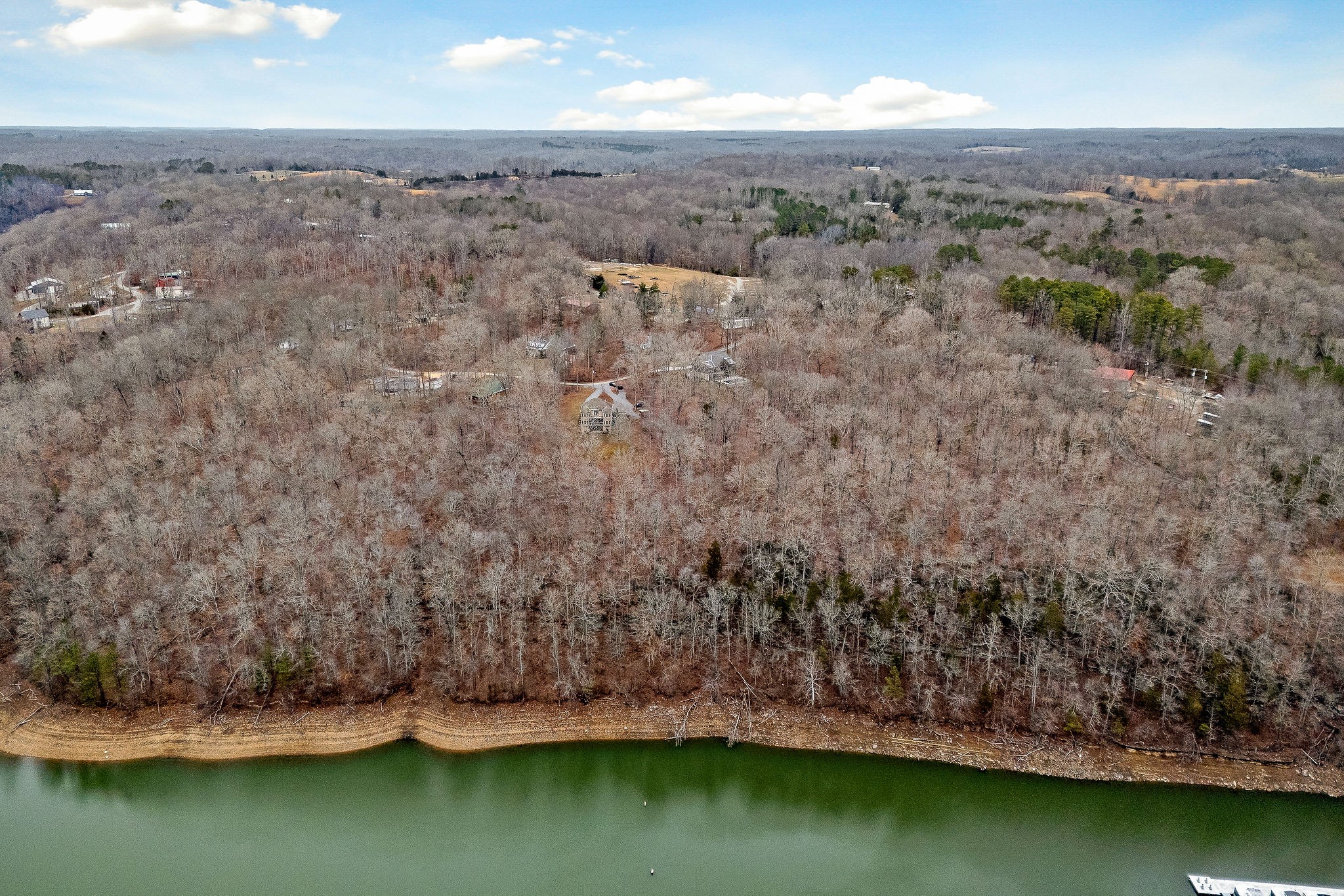 360 Witherspoon Dr Property Photo 6