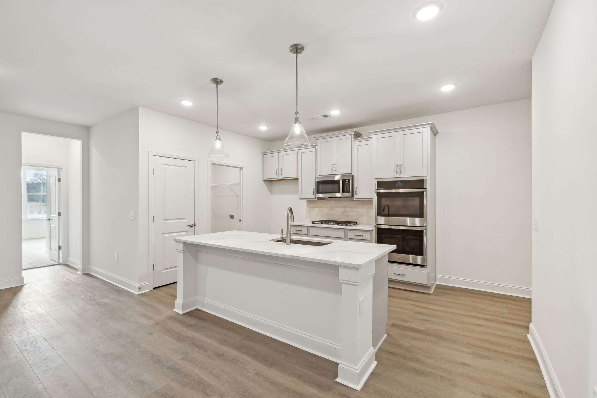 345 Faraday Court Property Photo 16