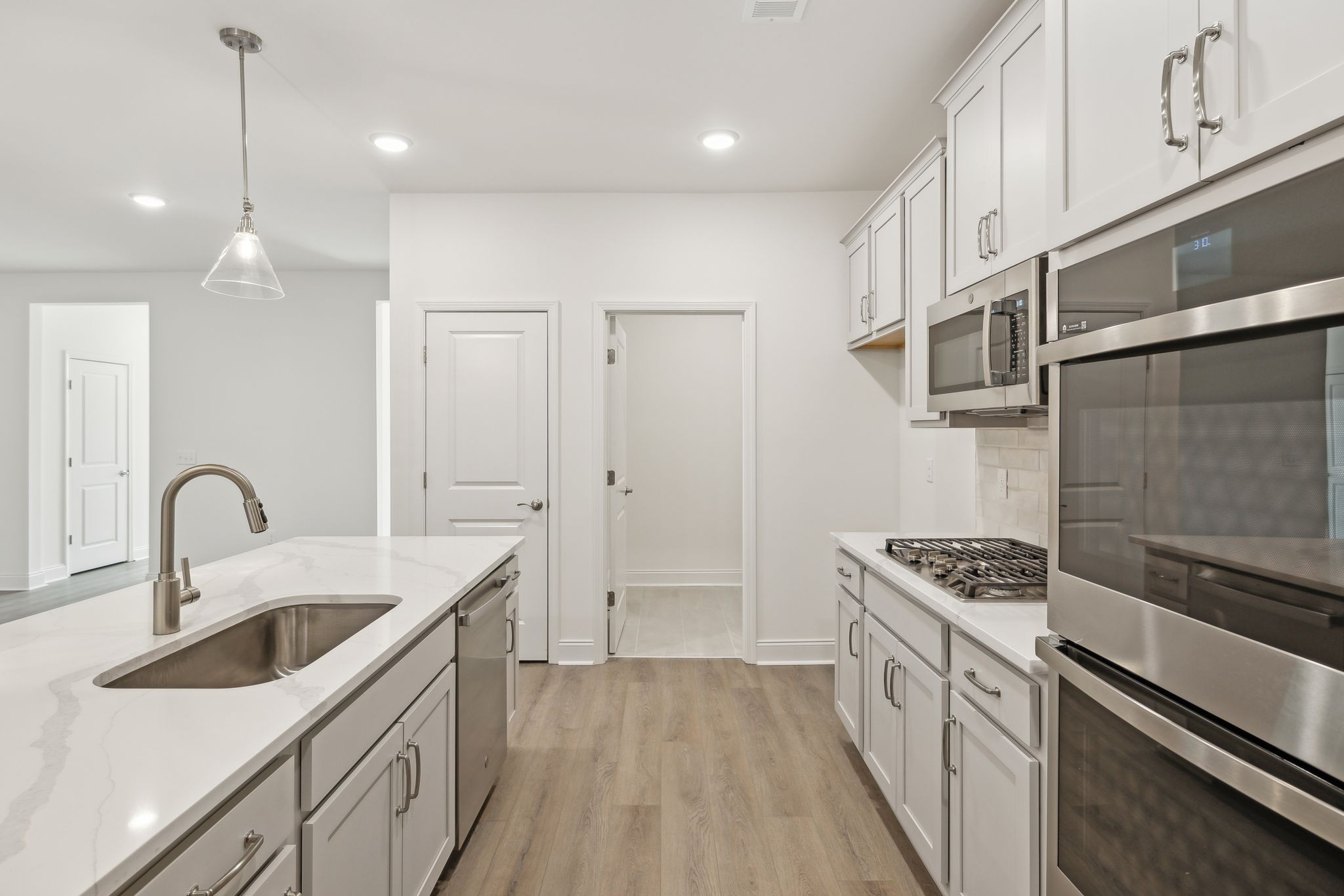 345 Faraday Court Property Photo 18