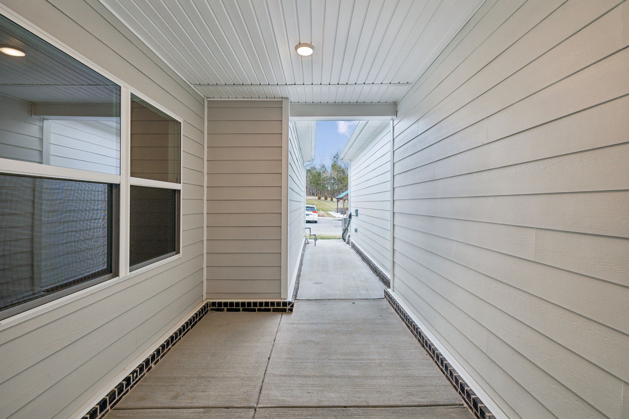 345 Faraday Court Property Photo 43