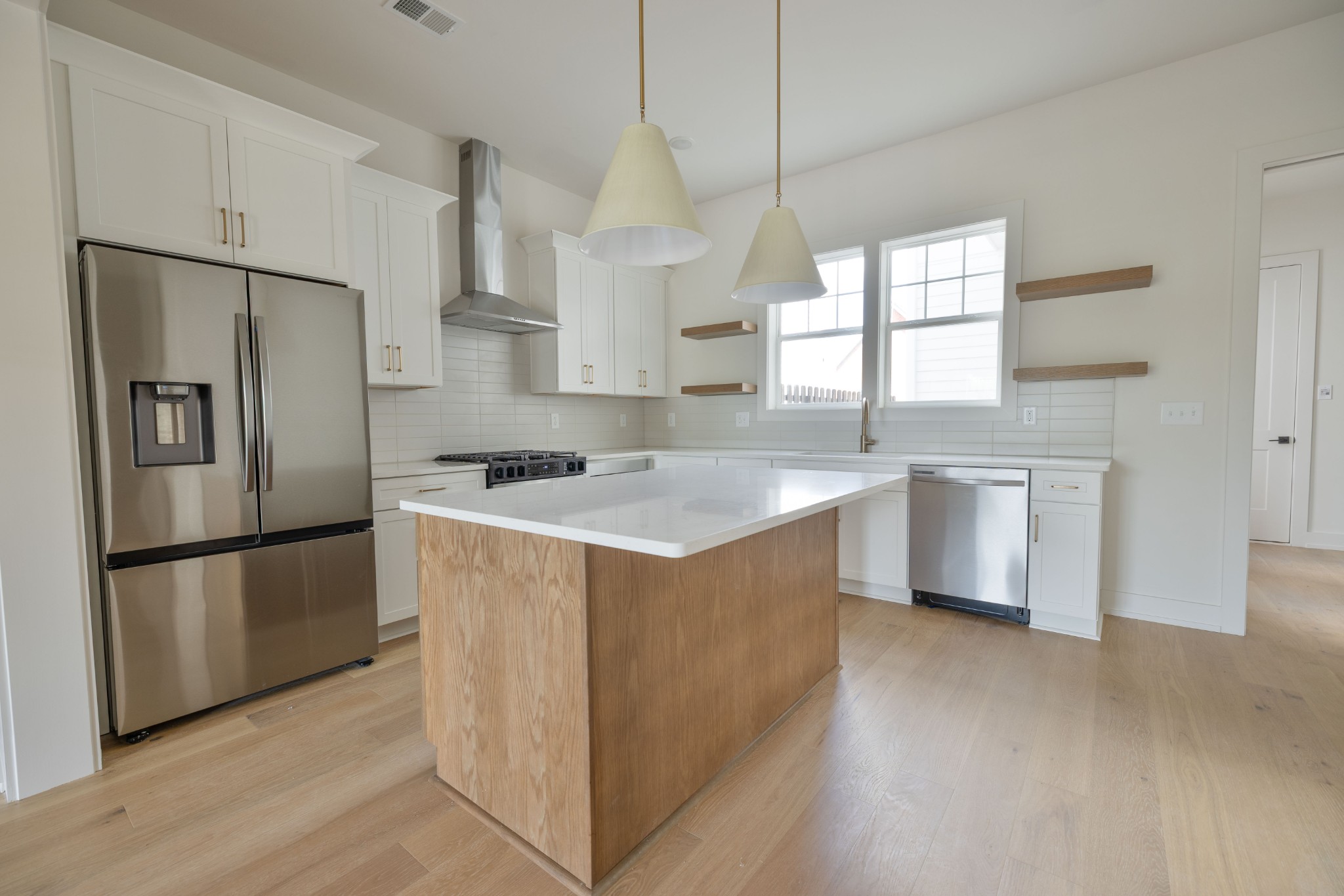 4044 Penfield Drive Unit C Property Photo 4