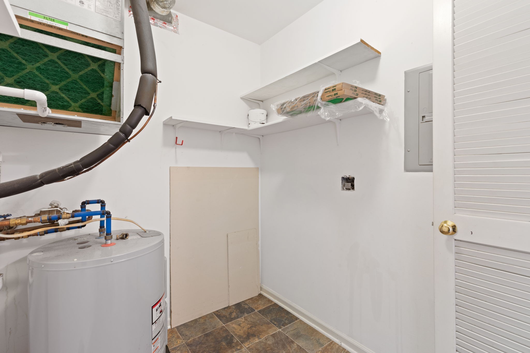 474 S Main St Property Photo 35