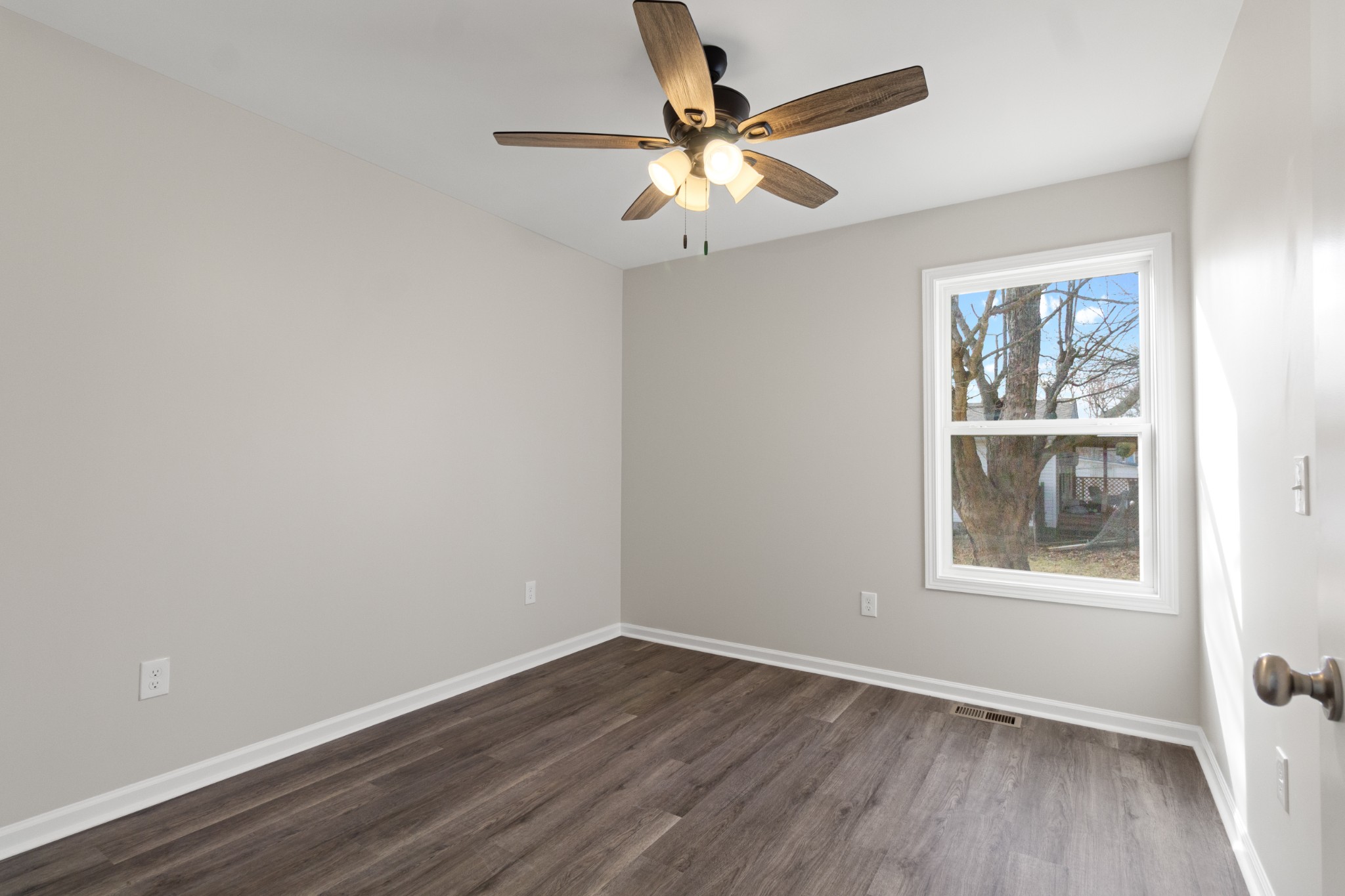 119 Noles St Property Photo 13