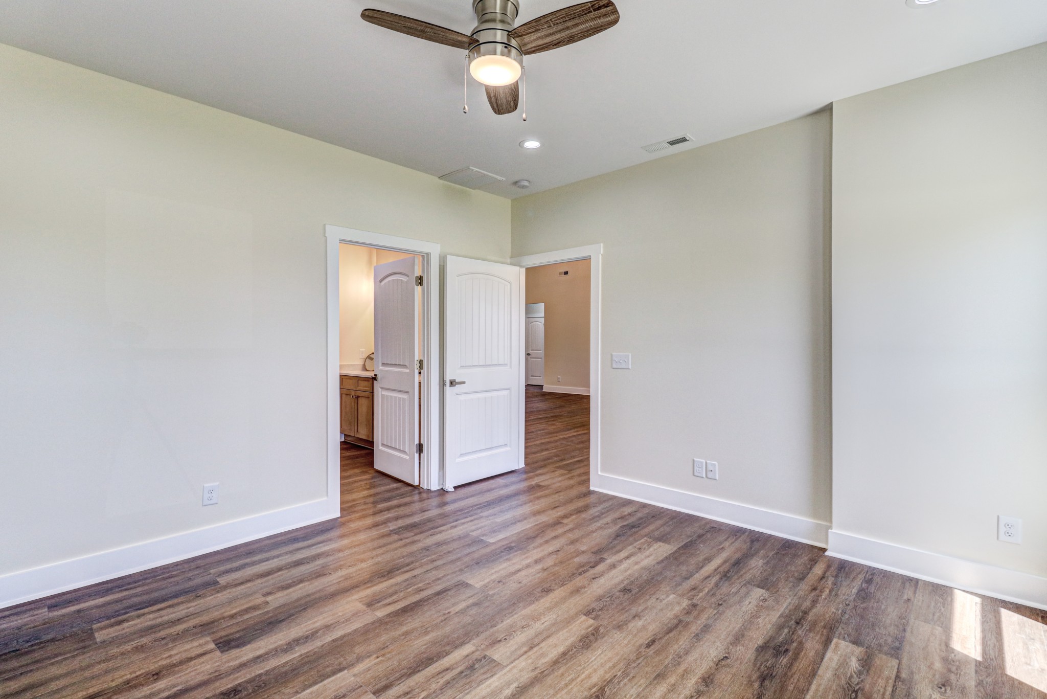 53 Summerset Dr Property Photo 13